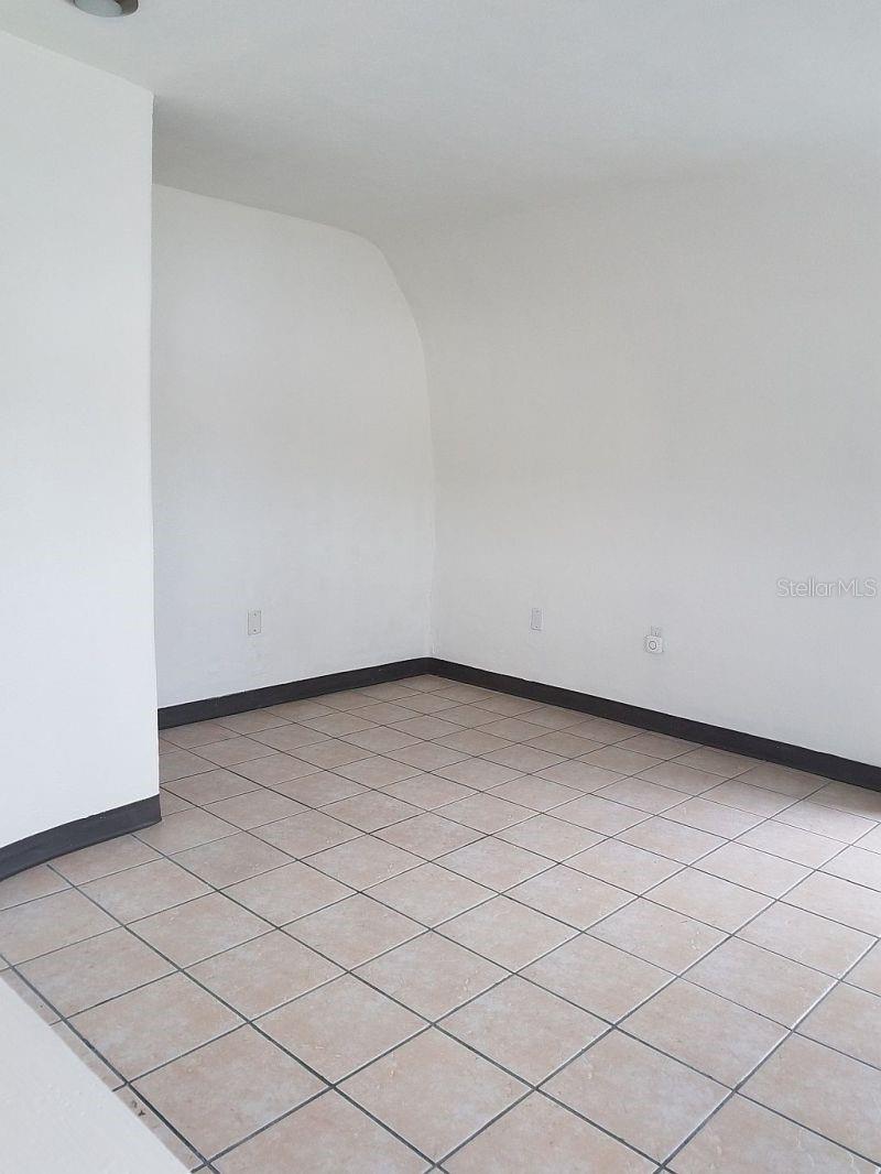 Image 19 of 30 For 100 Shell Point Road