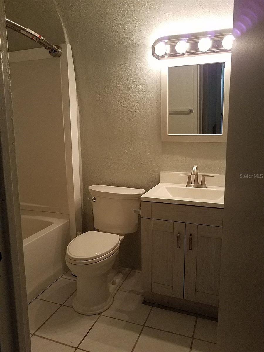 Image 25 of 30 For 100 Shell Point Road