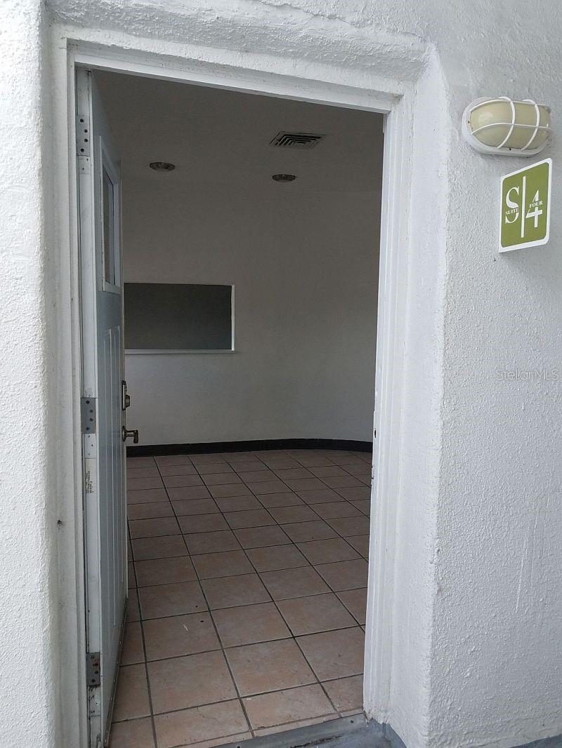 Image 5 of 30 For 100 Shell Point Road