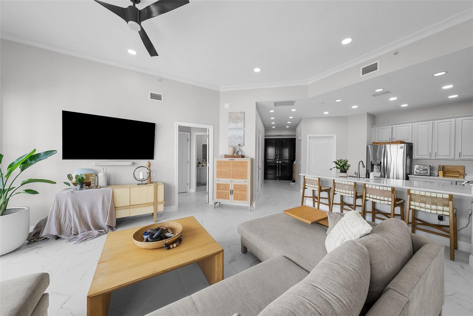 Image 10 of 34 For 449 12th Street 1402