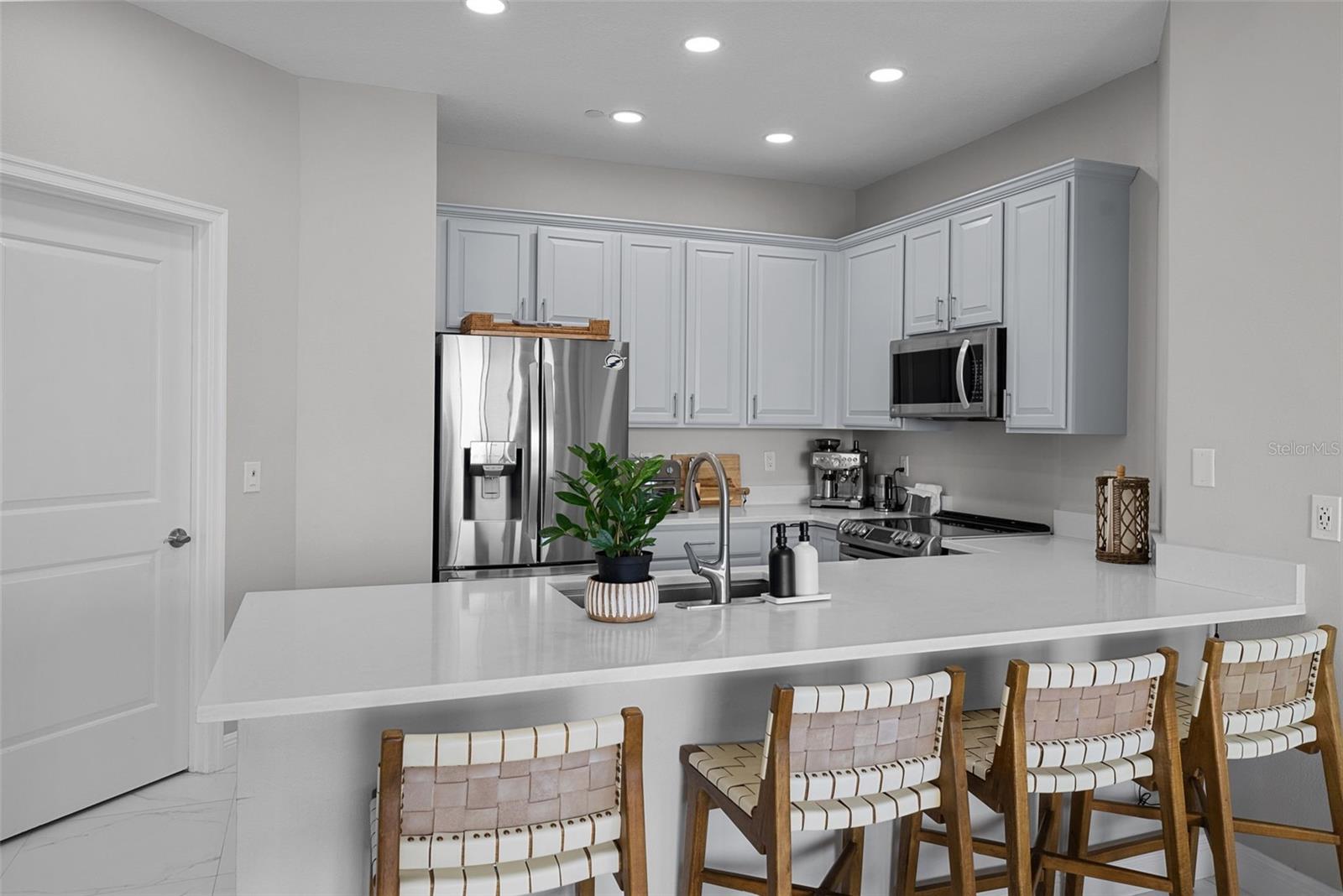 Image 14 of 34 For 449 12th Street 1402