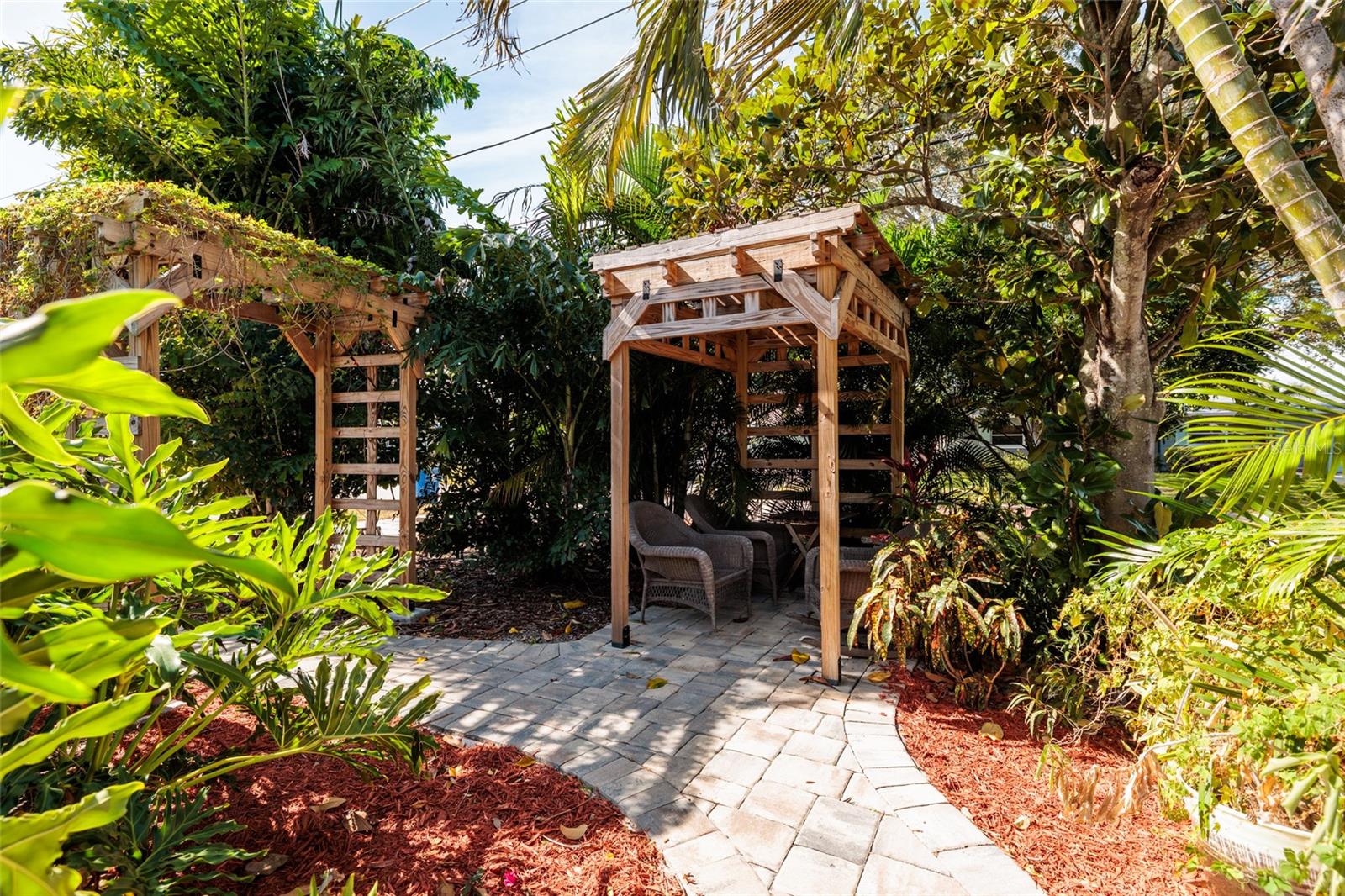 Image 28 of 30 For 9665 2nd Street N