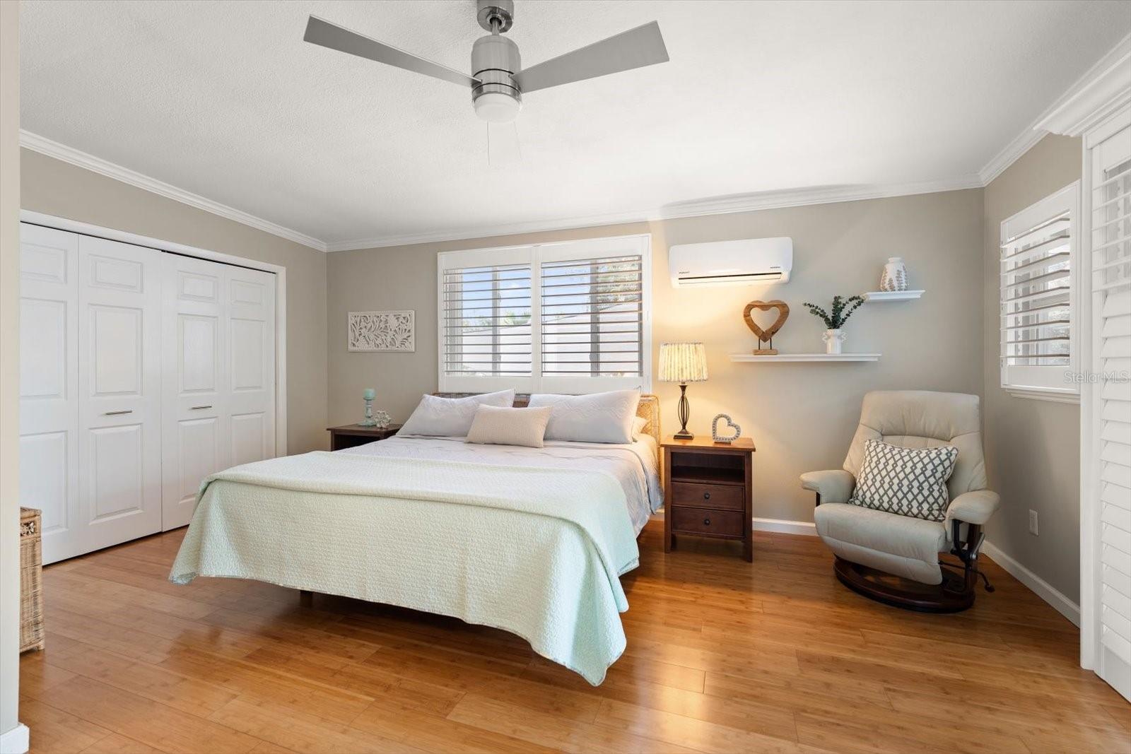 Image 19 of 57 For 210 Live Oak Lane