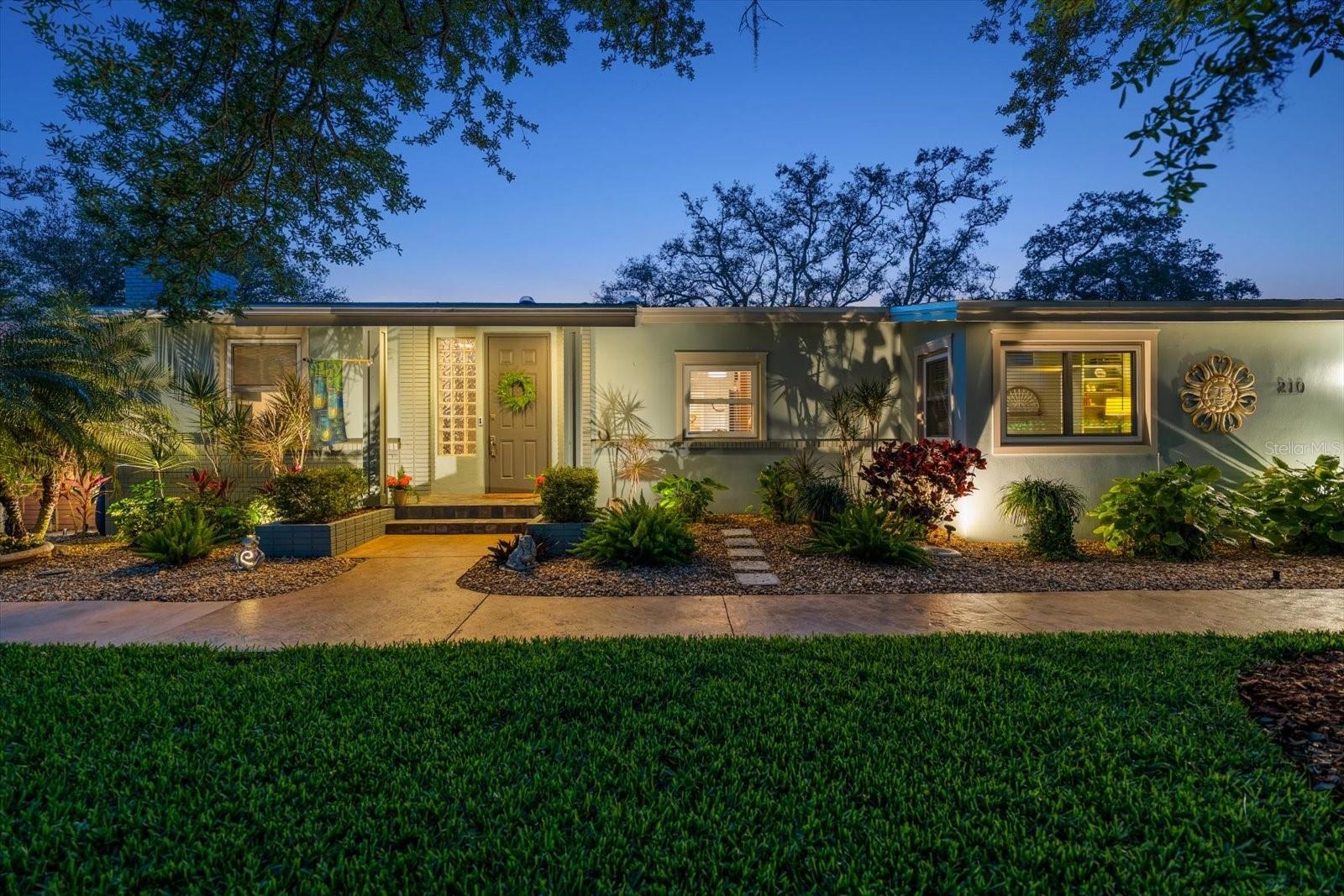 Image 54 of 57 For 210 Live Oak Lane