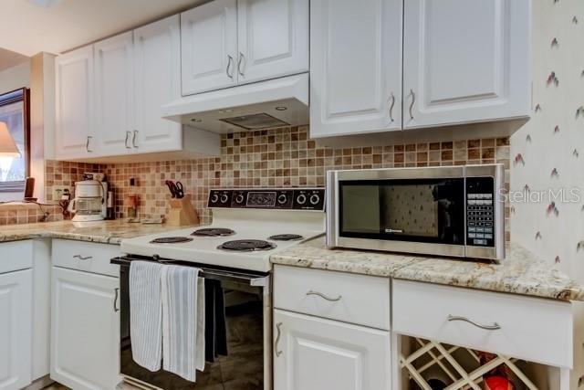 Image 12 of 35 For 5155 Isla Key Boulevard S 301