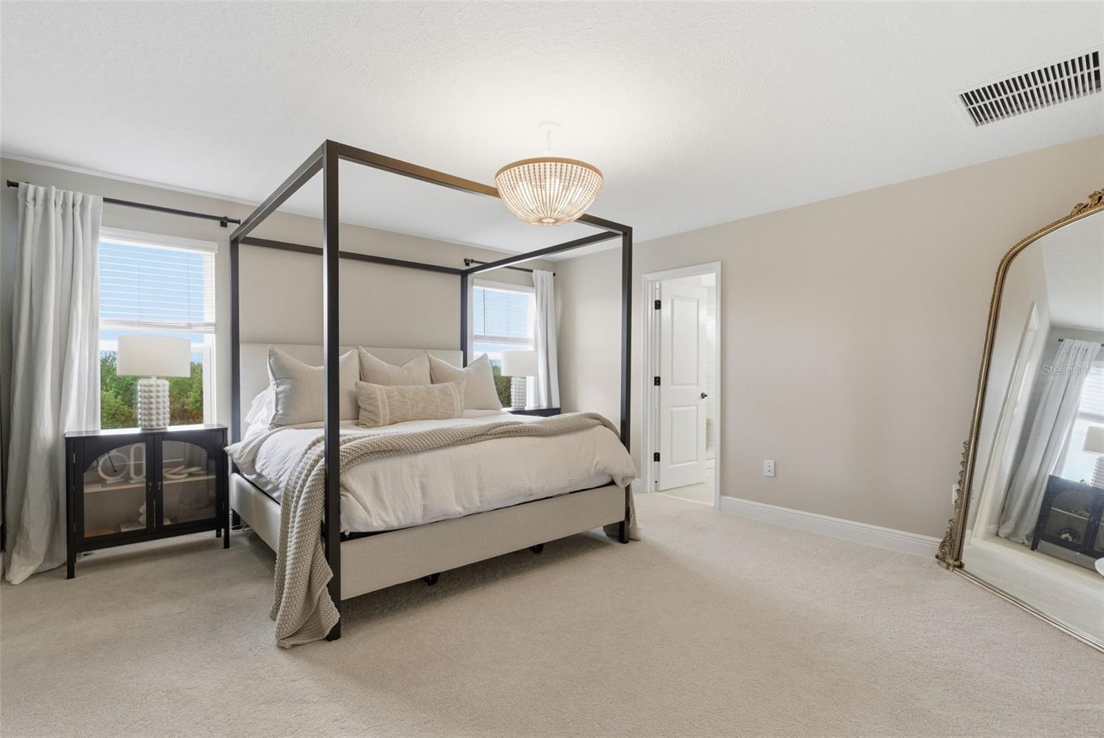 Listing photo id 22 for 13530 Palmera Vista Drive