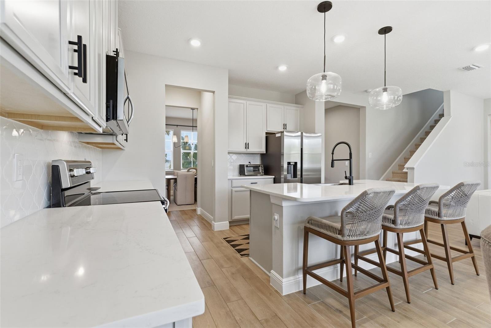 Listing photo id 6 for 13530 Palmera Vista Drive