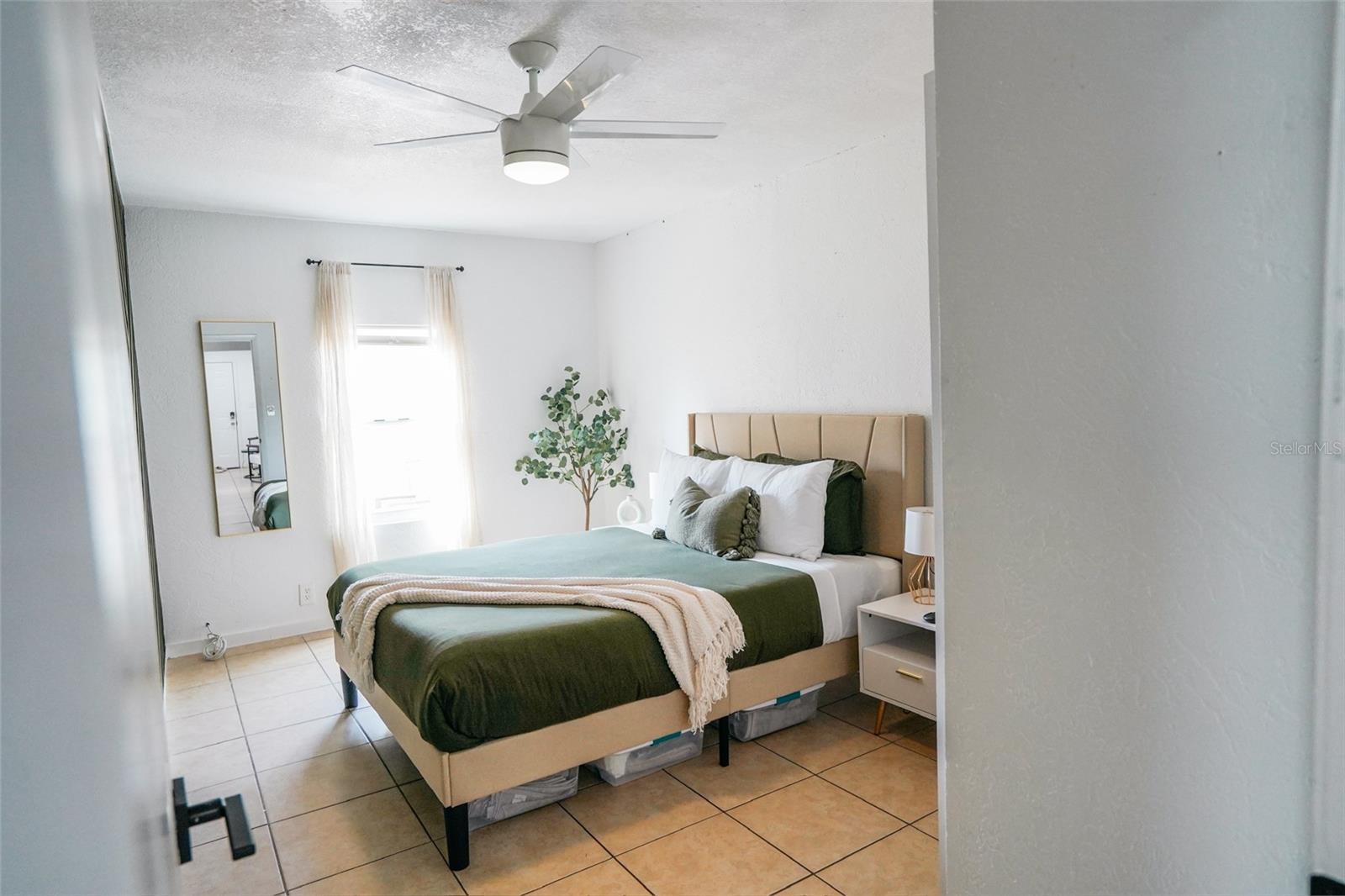 Image 10 of 23 For 1361 29th Street S