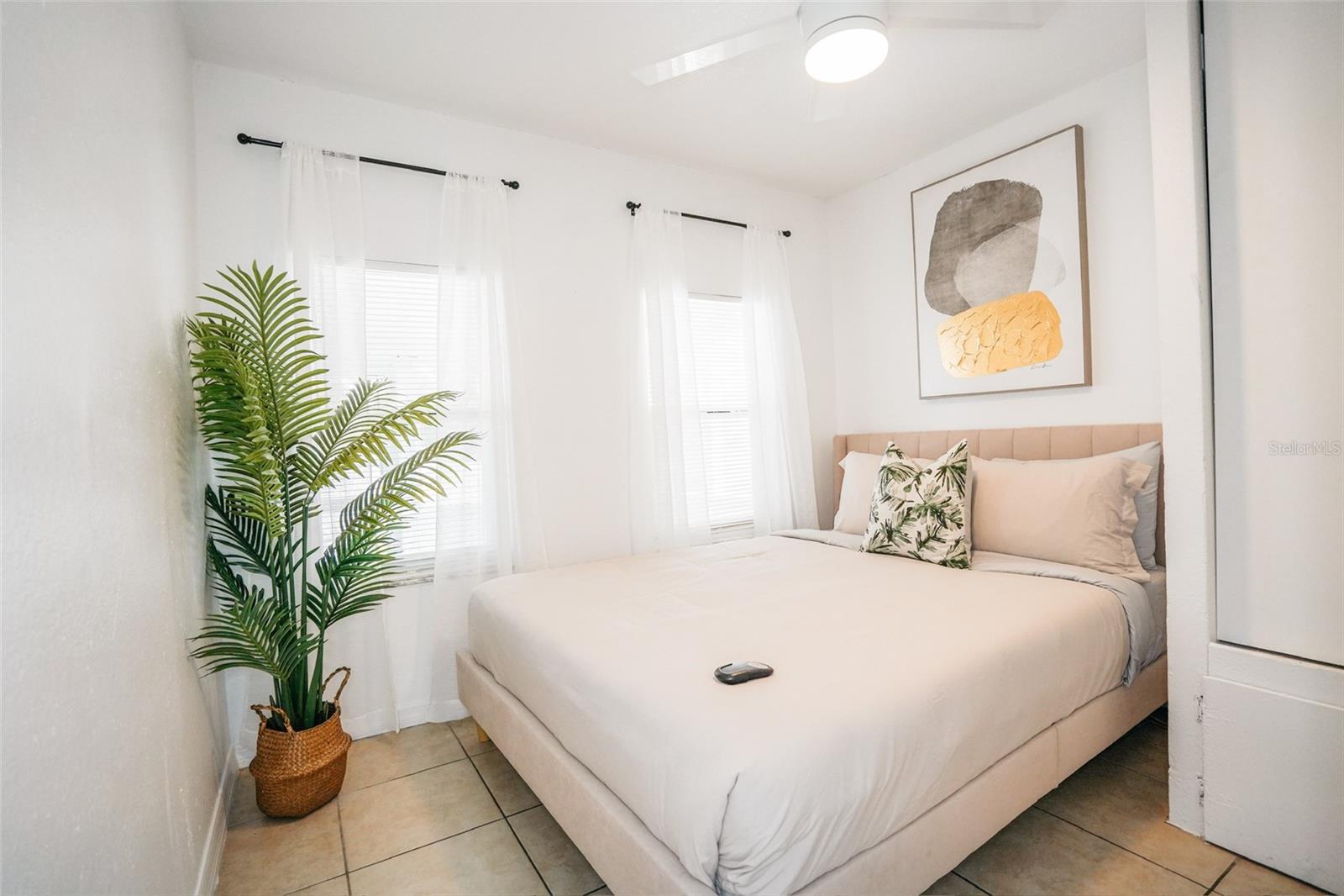 Image 6 of 23 For 1361 29th Street S