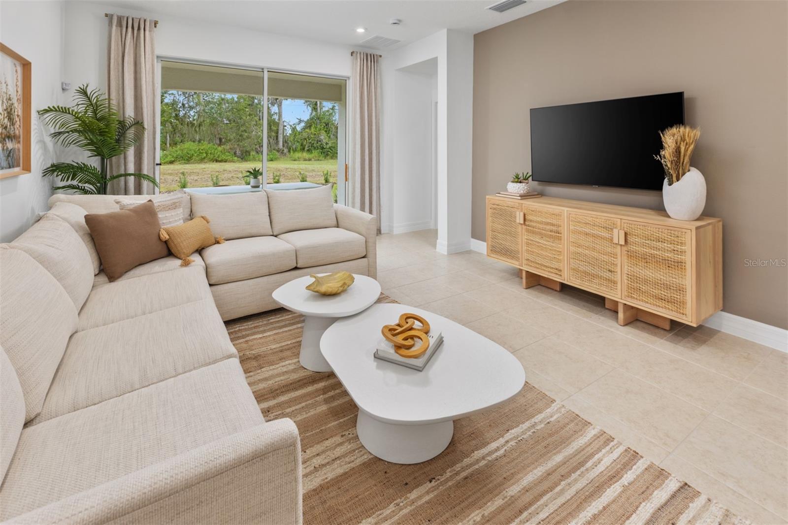 Image 4 of 41 For 12080 Mandala Court