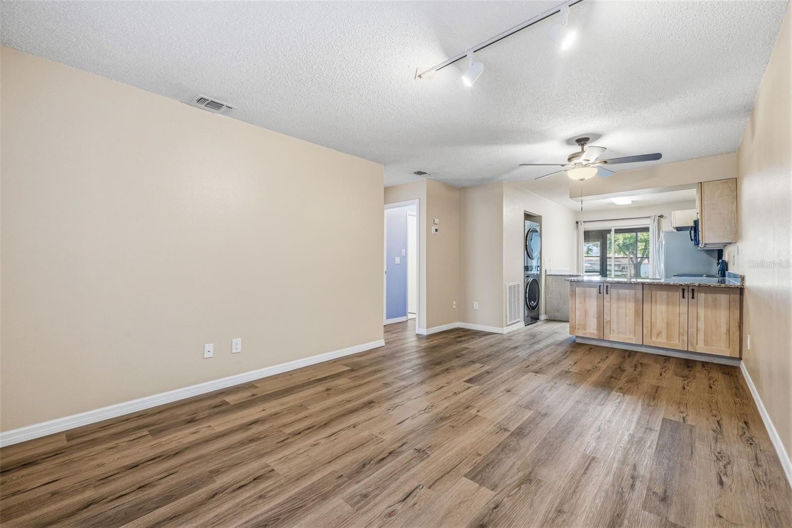 Image 6 of 36 For 1106 Tarridon Court