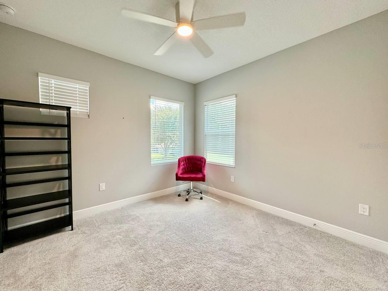 Image 19 of 46 For 816 Adalee Street