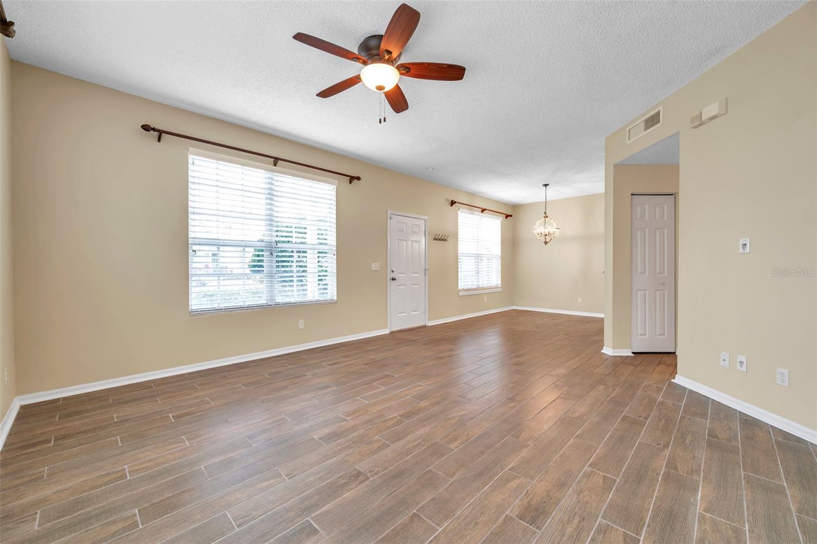 Image 7 of 20 For 2739 Enterprise Road E 1