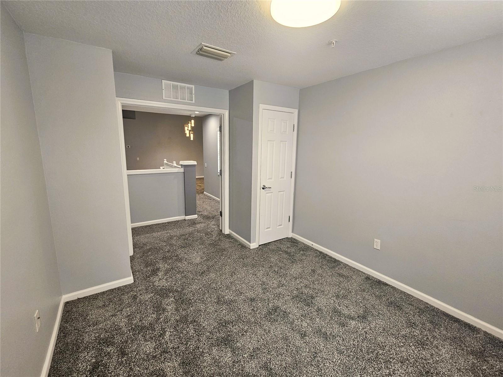 Image 21 of 32 For 2035 River Turia Circle