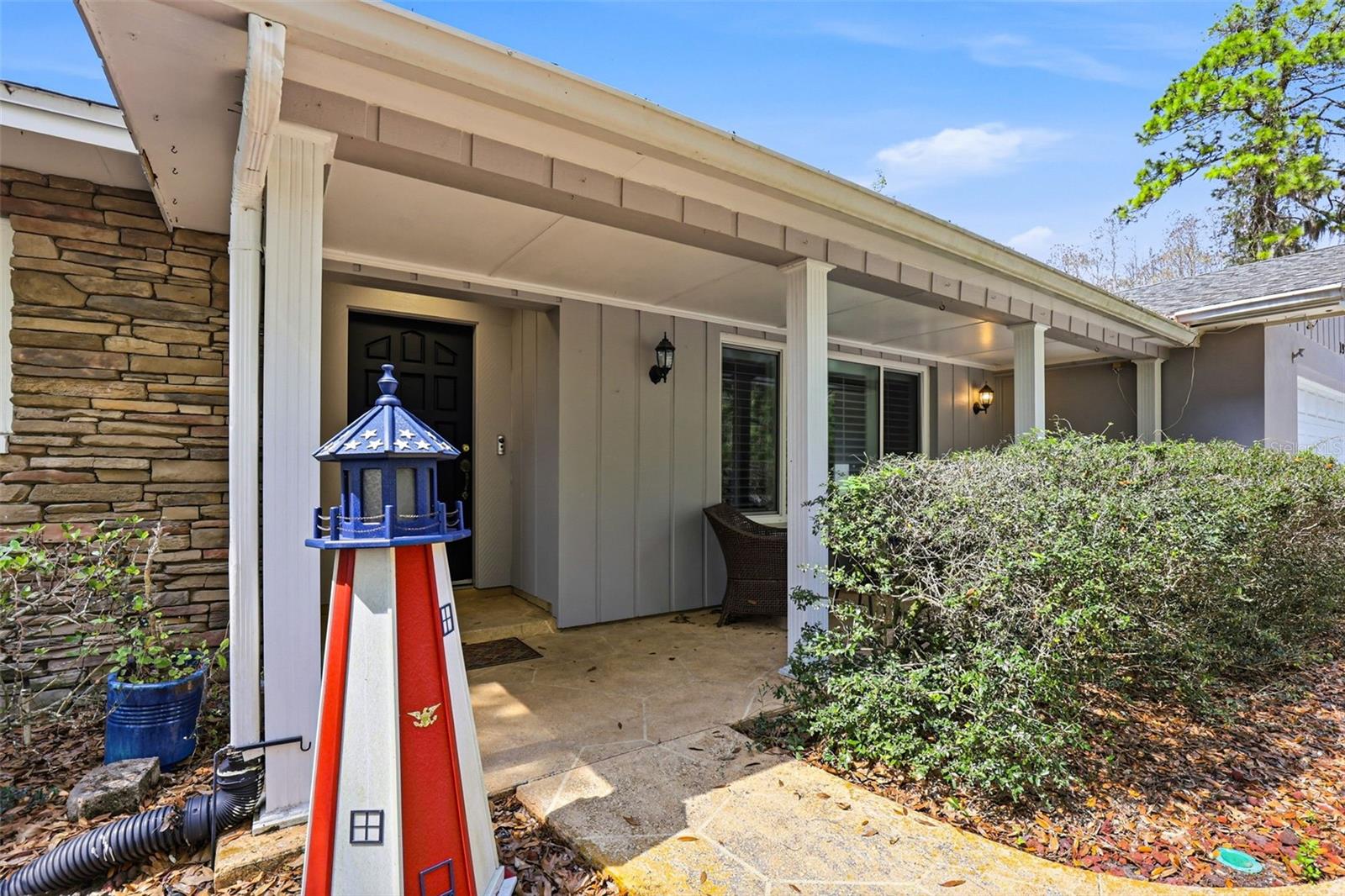 Listing photo id 14 for 19706 Angel Lane