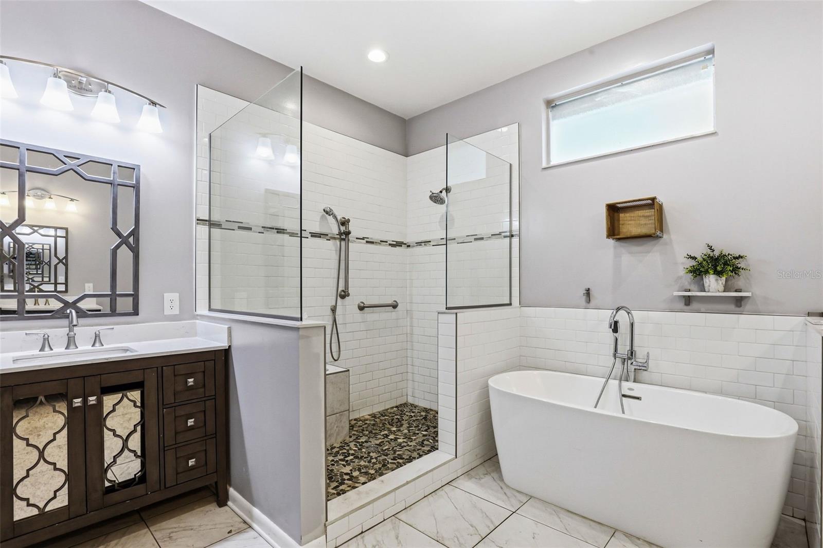 Listing photo id 45 for 19706 Angel Lane