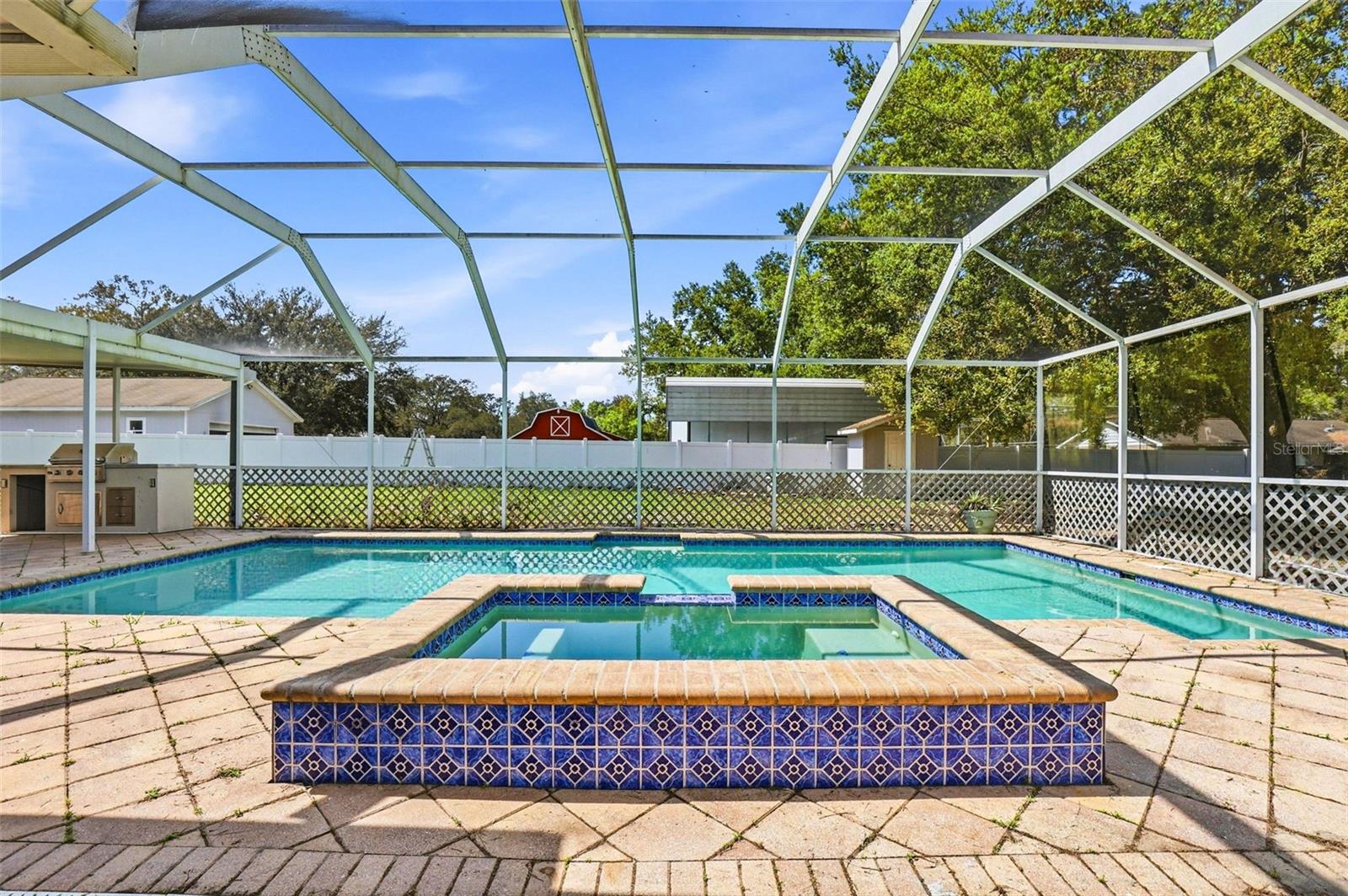 Listing photo id 77 for 19706 Angel Lane