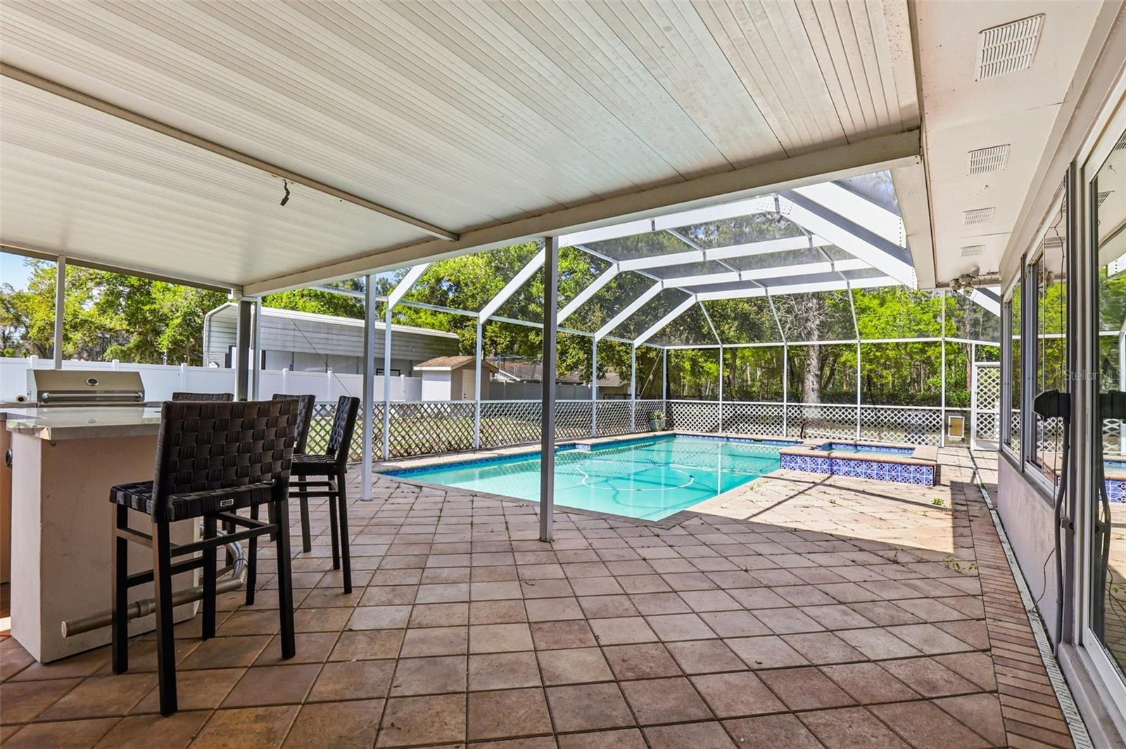 Listing photo id 78 for 19706 Angel Lane