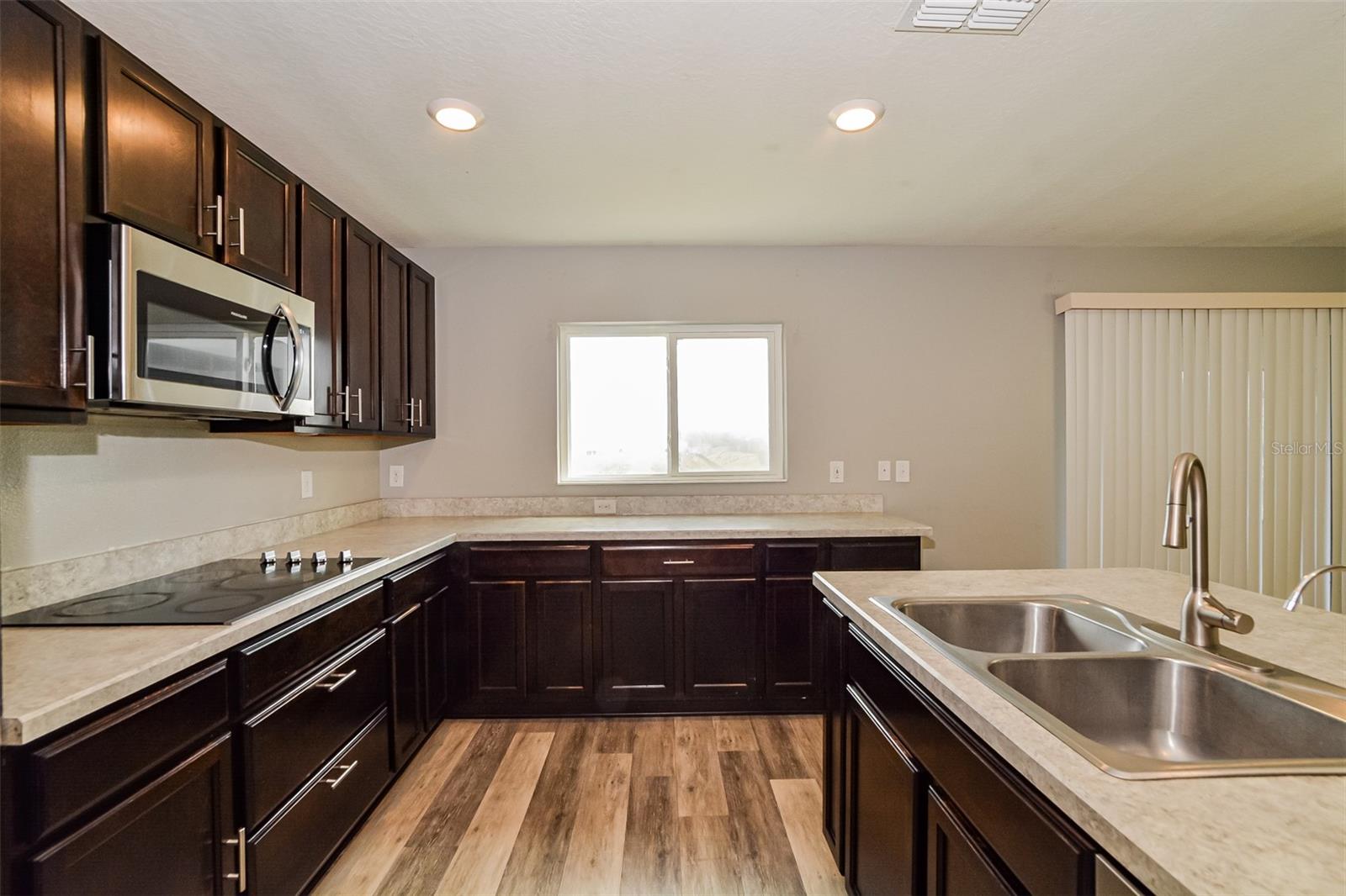 Image 11 of 33 For 6377 Domenico Court