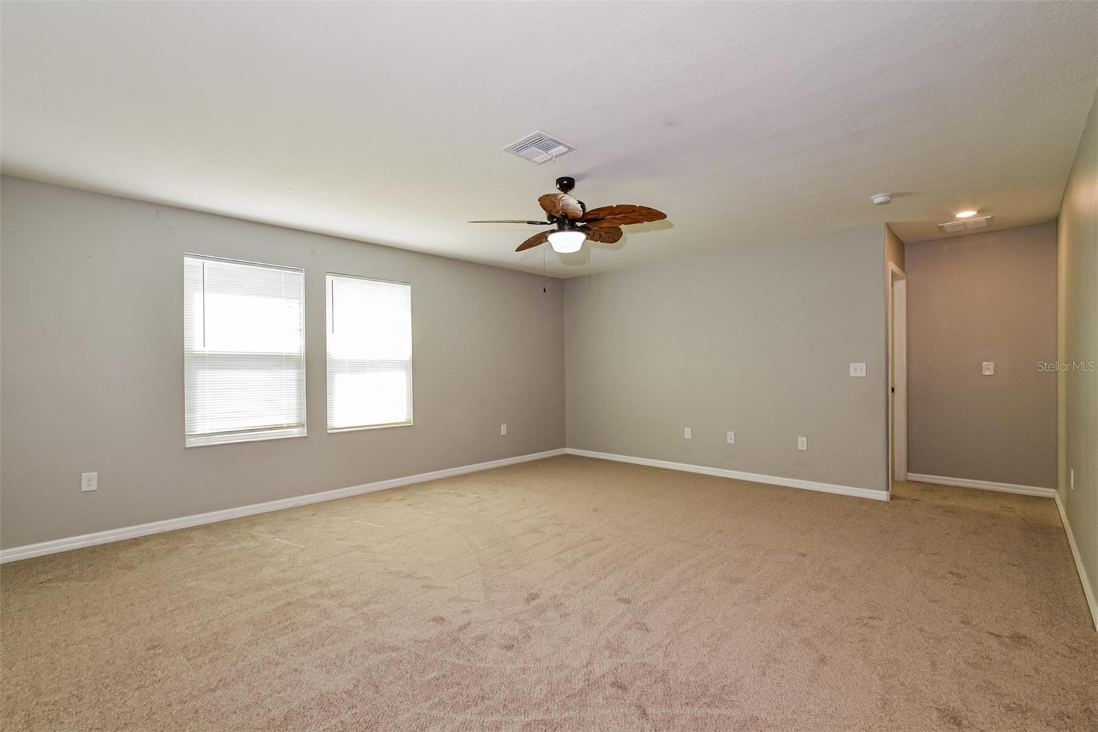 Image 24 of 33 For 6377 Domenico Court