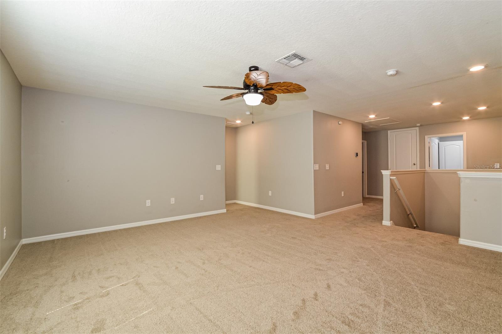 Image 27 of 33 For 6377 Domenico Court