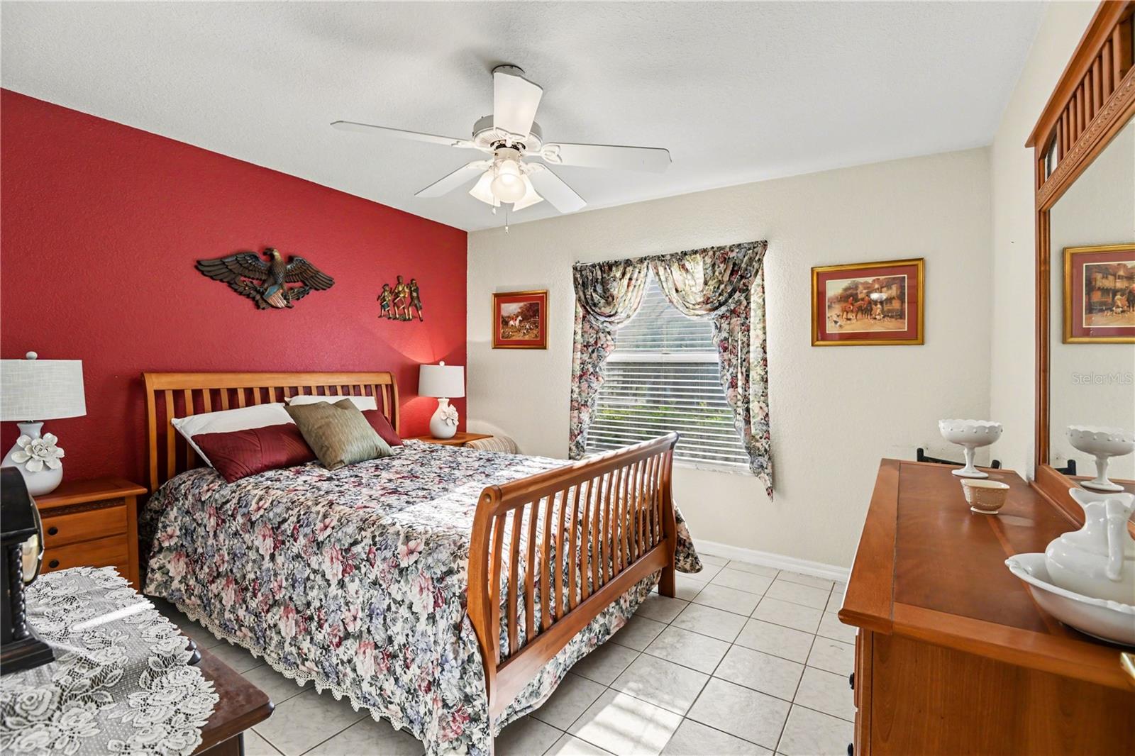 Image 20 of 28 For 5725 Greenwood Avenue 7104