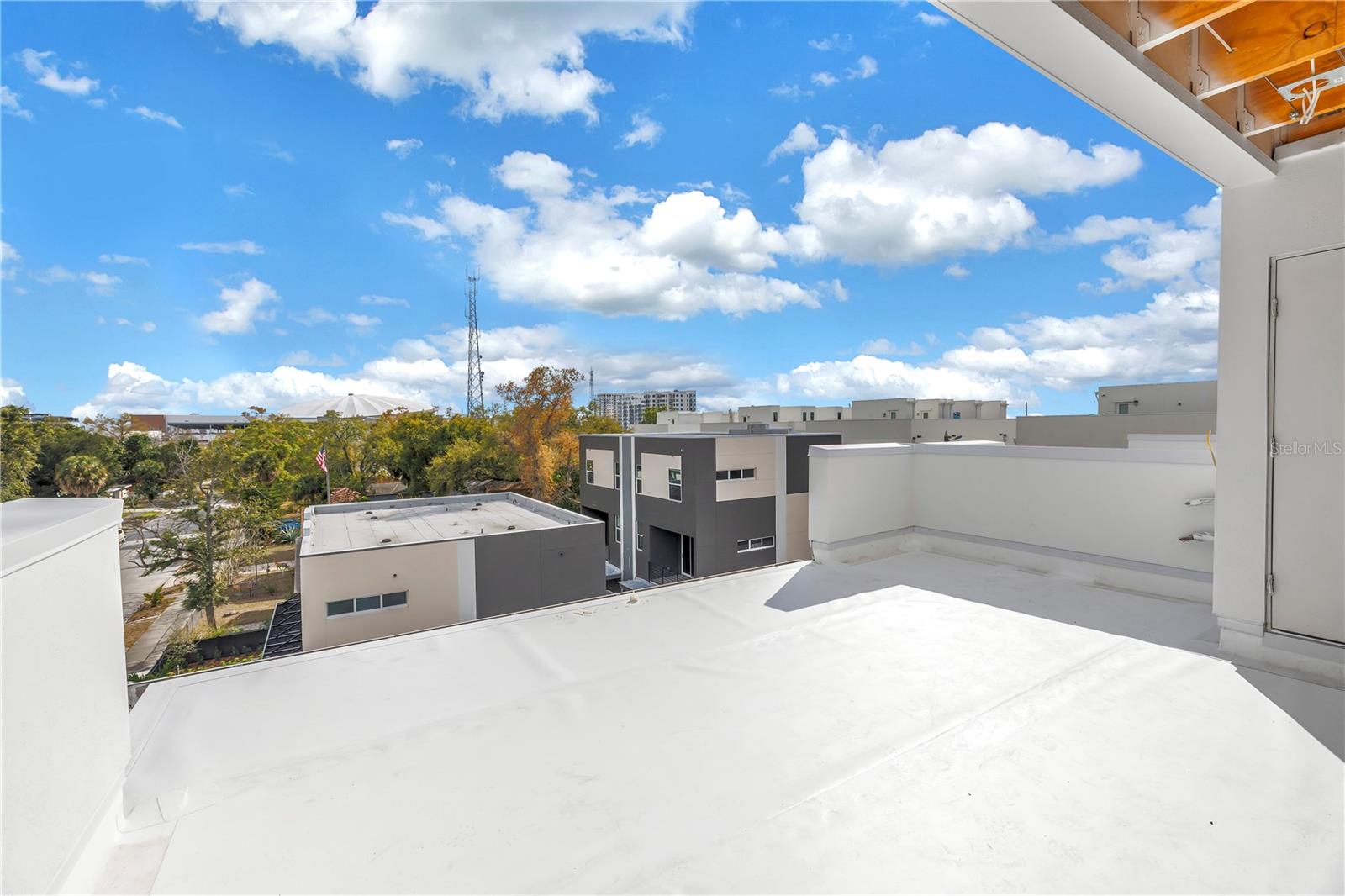 Image 13 of 32 For 364 14th Street N 1