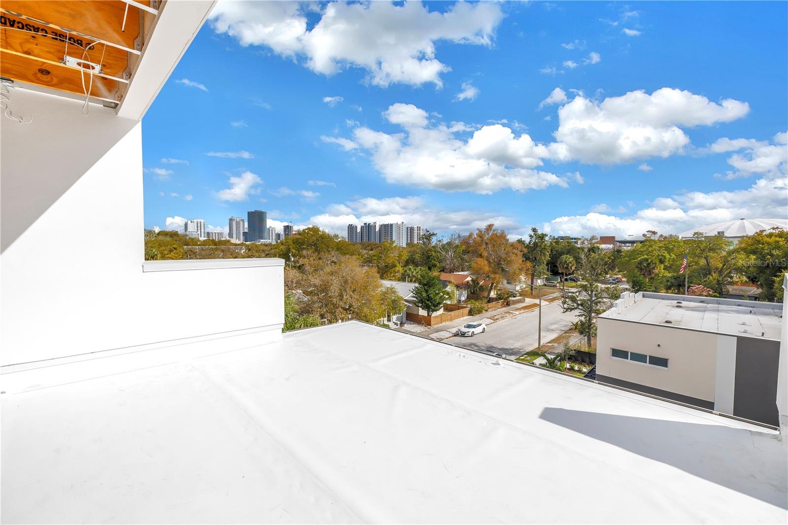 Image 14 of 32 For 364 14th Street N 1