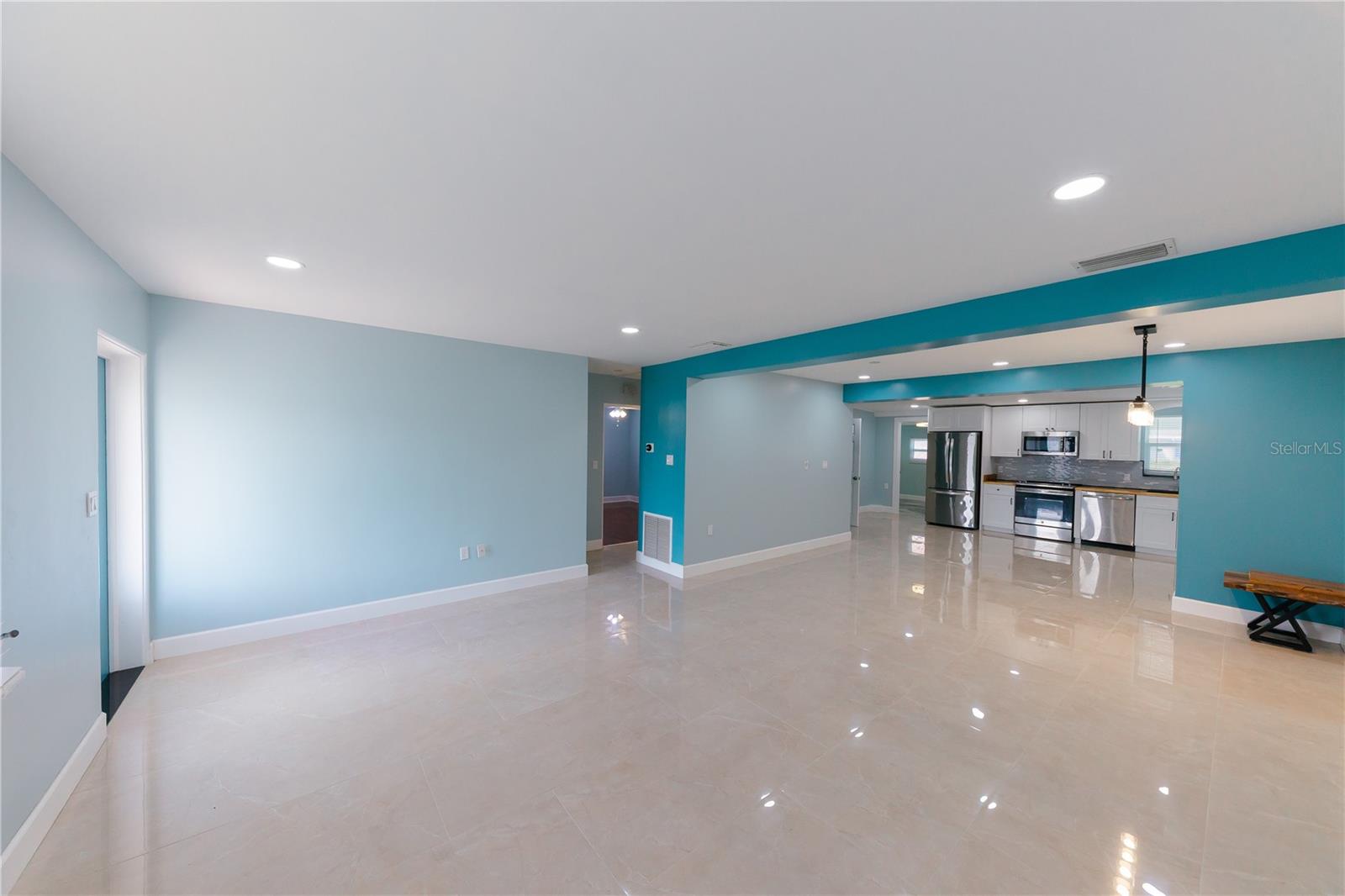 Image 13 of 54 For 300 53rd Street W