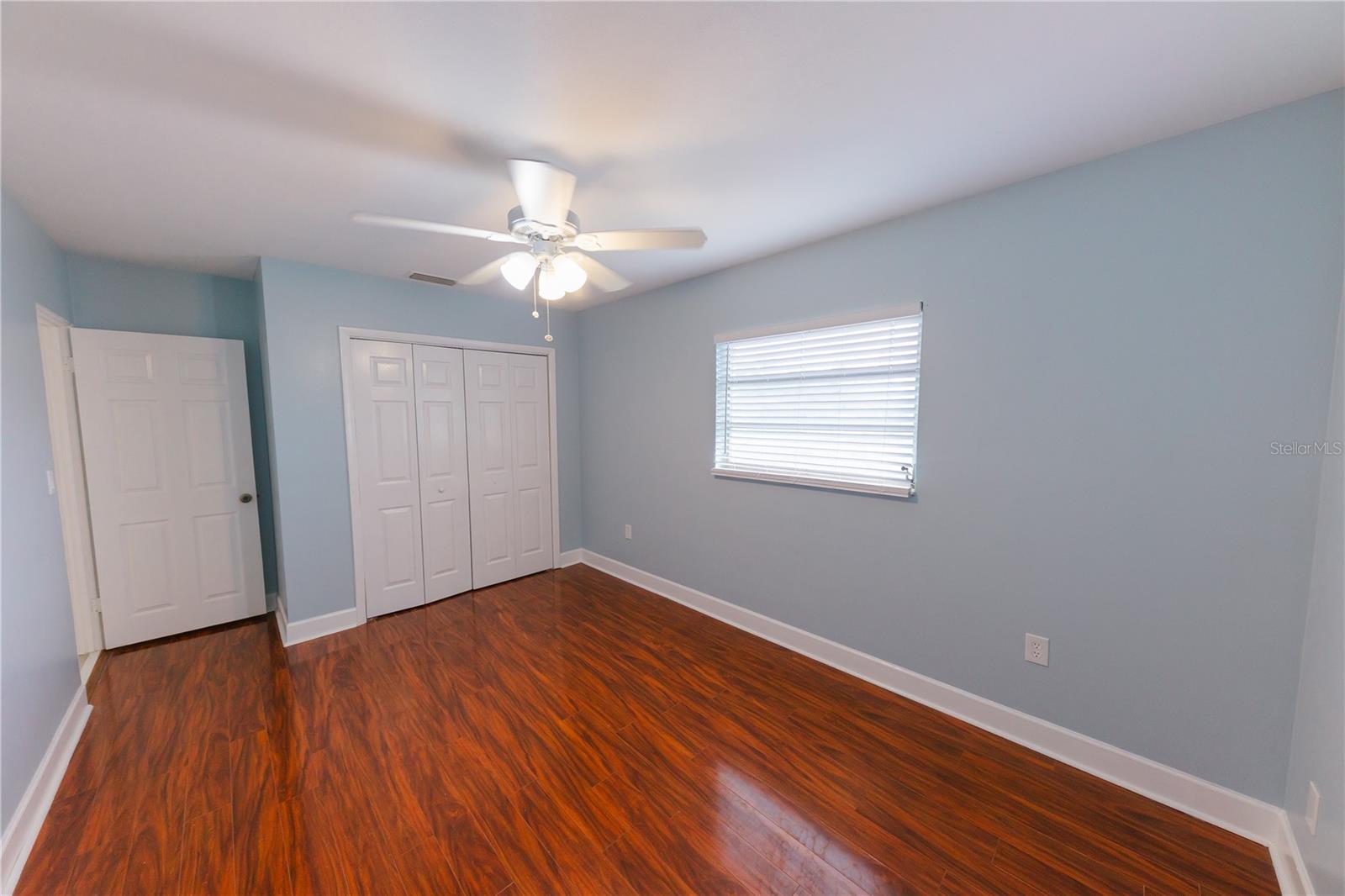 Image 30 of 54 For 300 53rd Street W