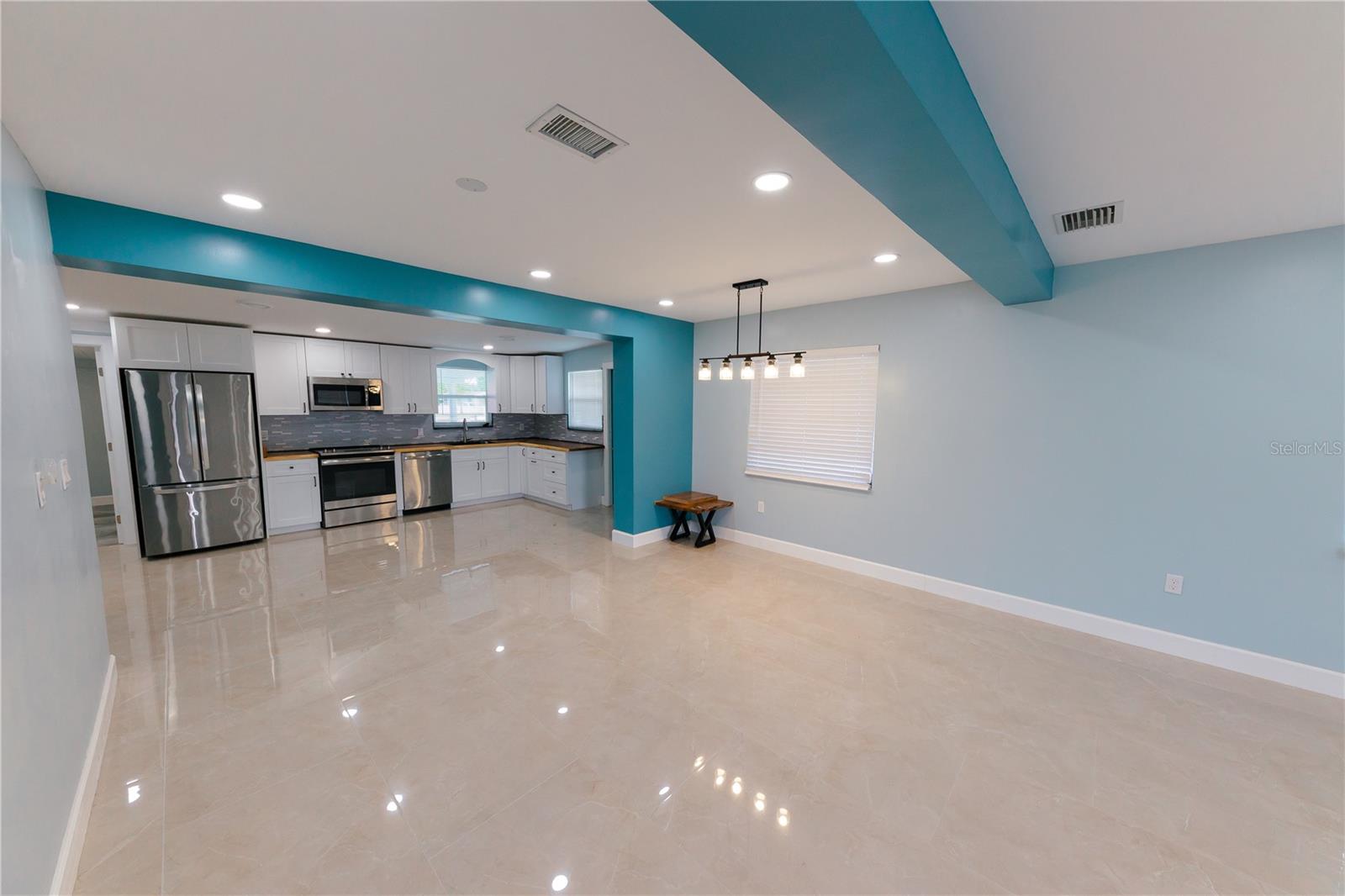 Image 7 of 54 For 300 53rd Street W