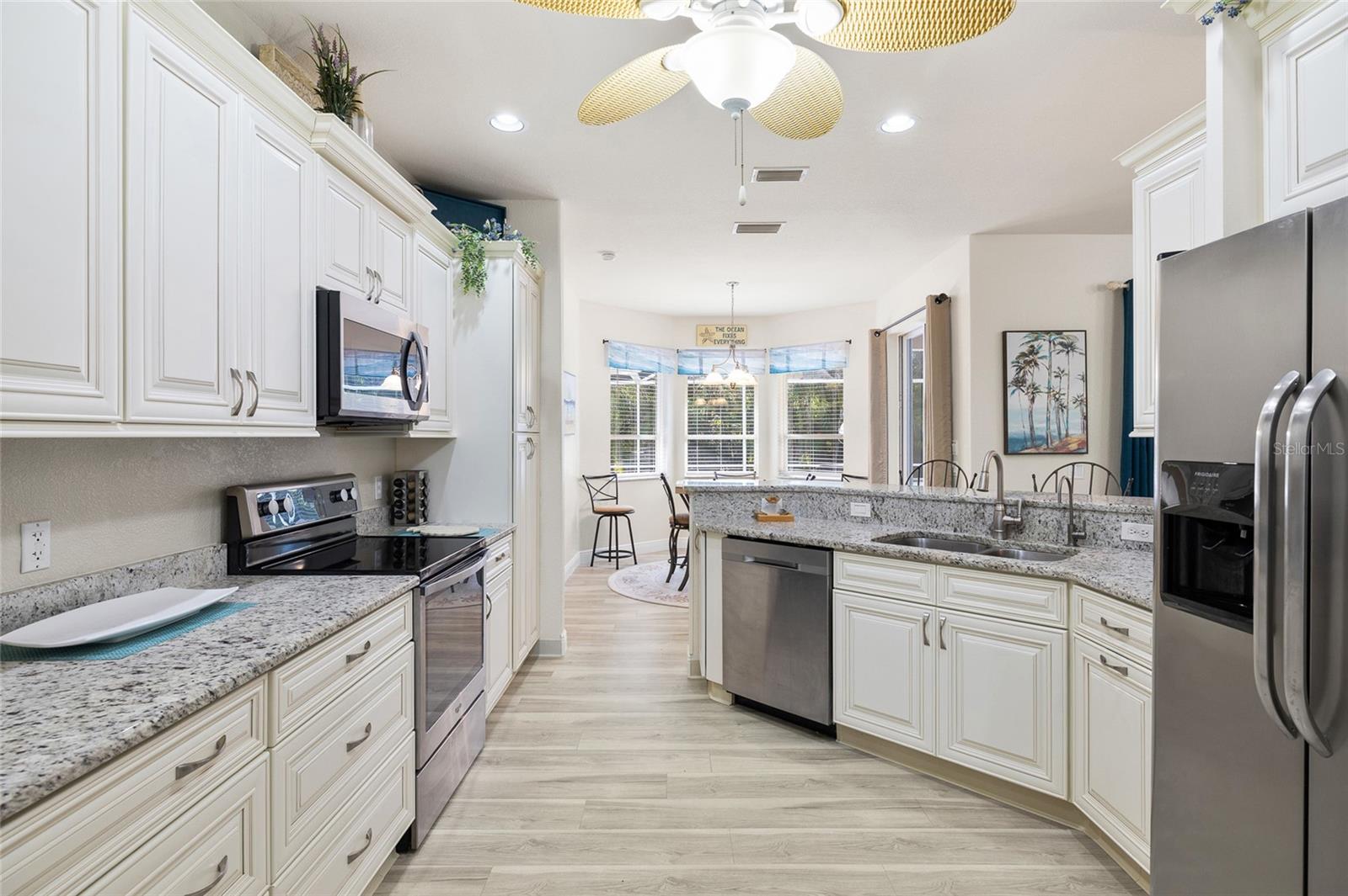 Image 17 of 44 For 3730 Crandon Road