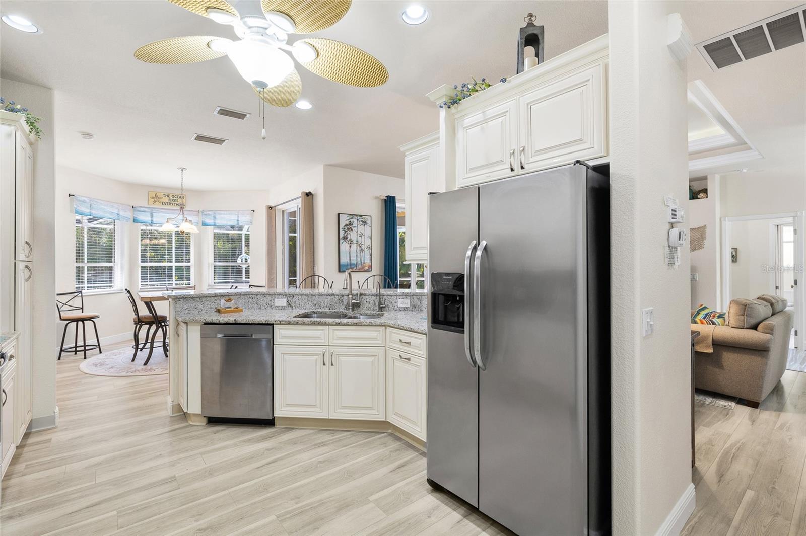 Image 18 of 44 For 3730 Crandon Road