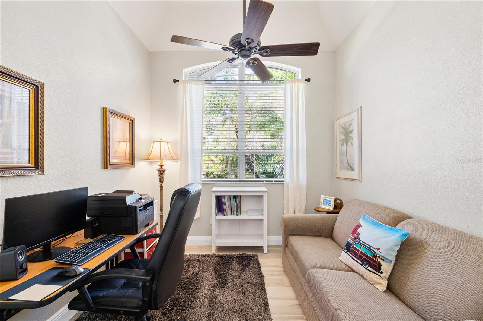 Image 19 of 44 For 3730 Crandon Road