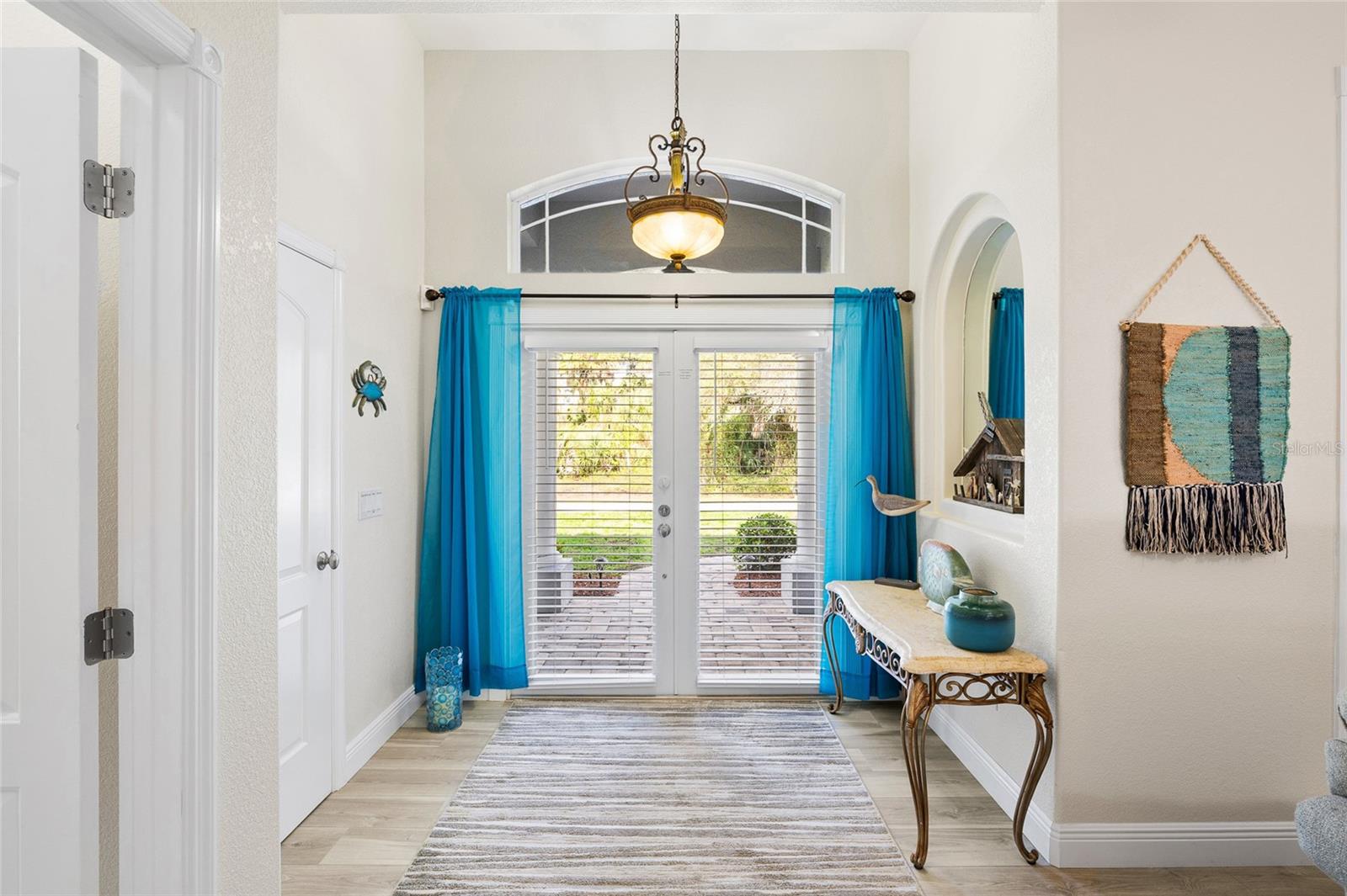 Image 7 of 44 For 3730 Crandon Road