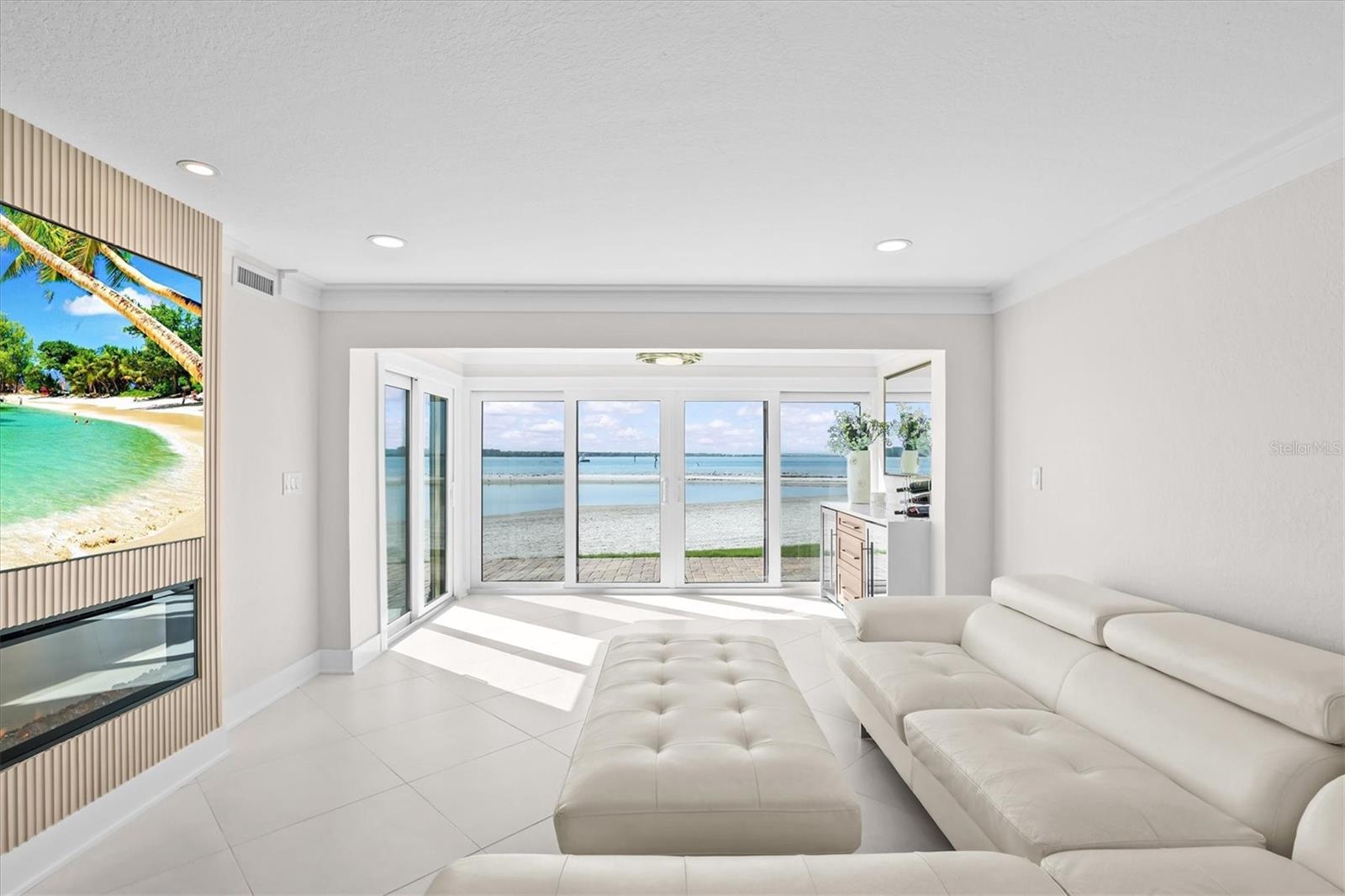 Image 35 of 59 For 865 Gulfview Boulevard 106