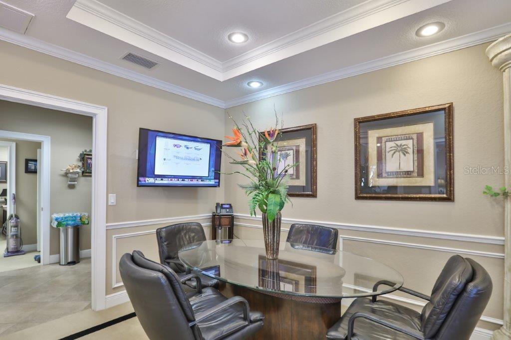 Image 13 of 16 For 437 Apollo Beach Boulevard F-4