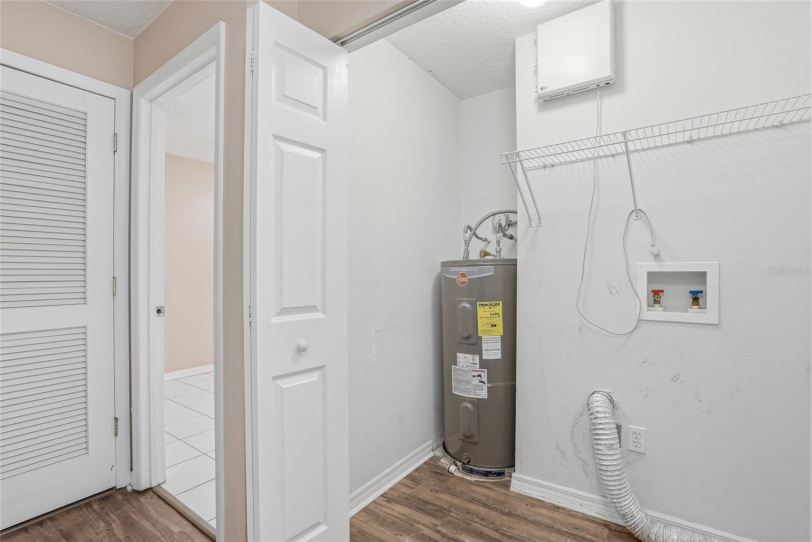 Image 28 of 37 For 4717 Lakewood Drive