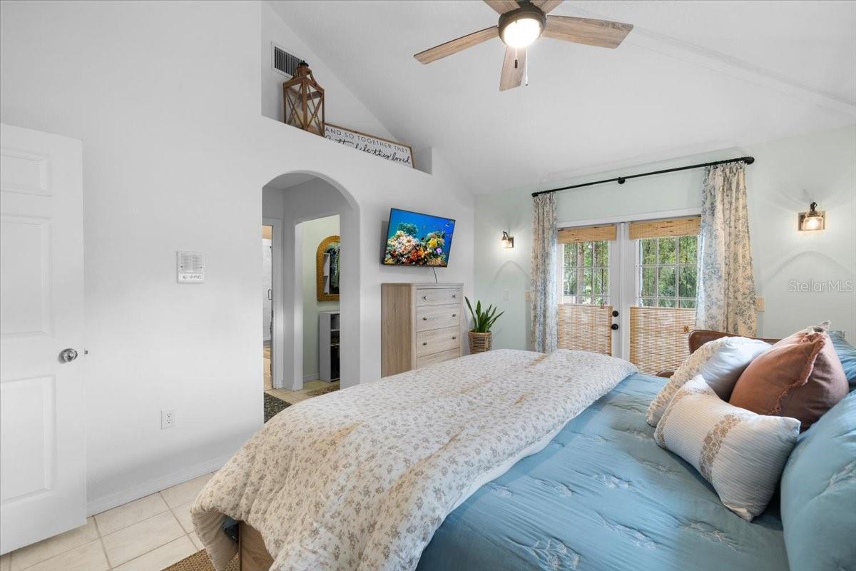 Image 25 of 70 For 6093 Avenue Of The Palms