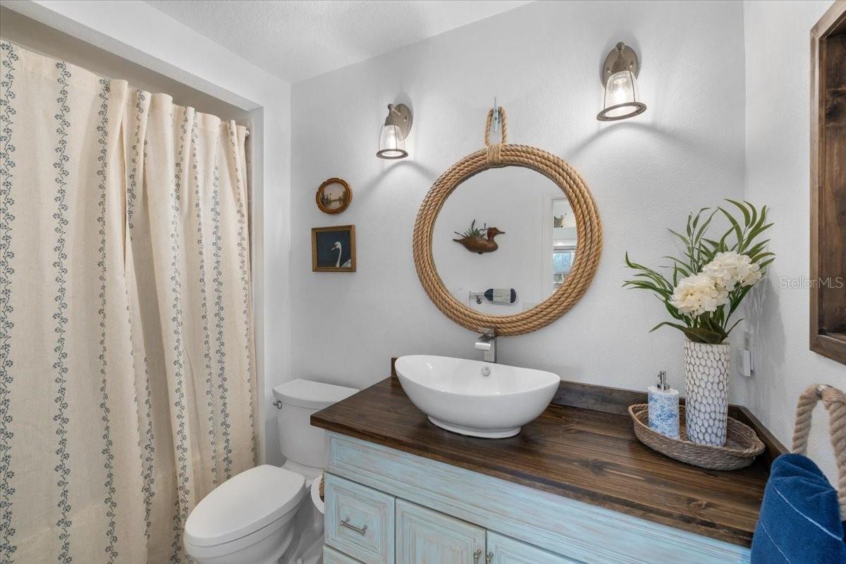 Image 32 of 70 For 6093 Avenue Of The Palms