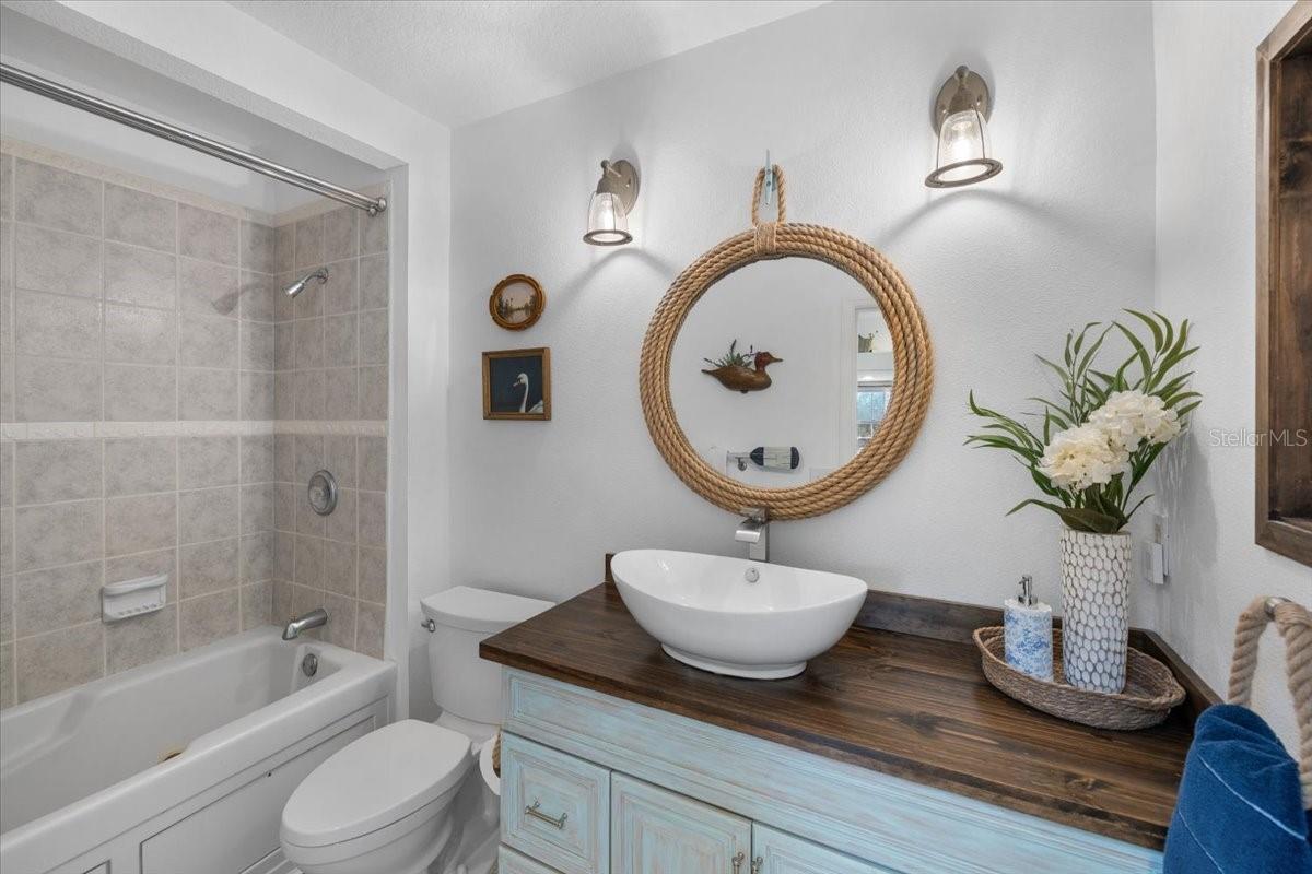 Image 33 of 70 For 6093 Avenue Of The Palms