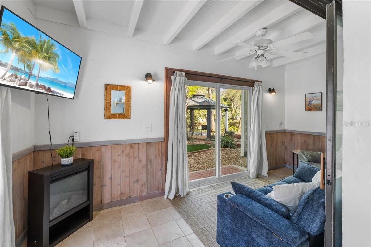 Image 49 of 70 For 6093 Avenue Of The Palms