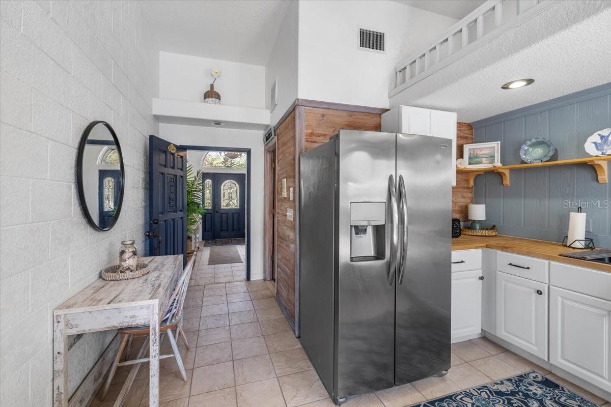 Image 51 of 70 For 6093 Avenue Of The Palms