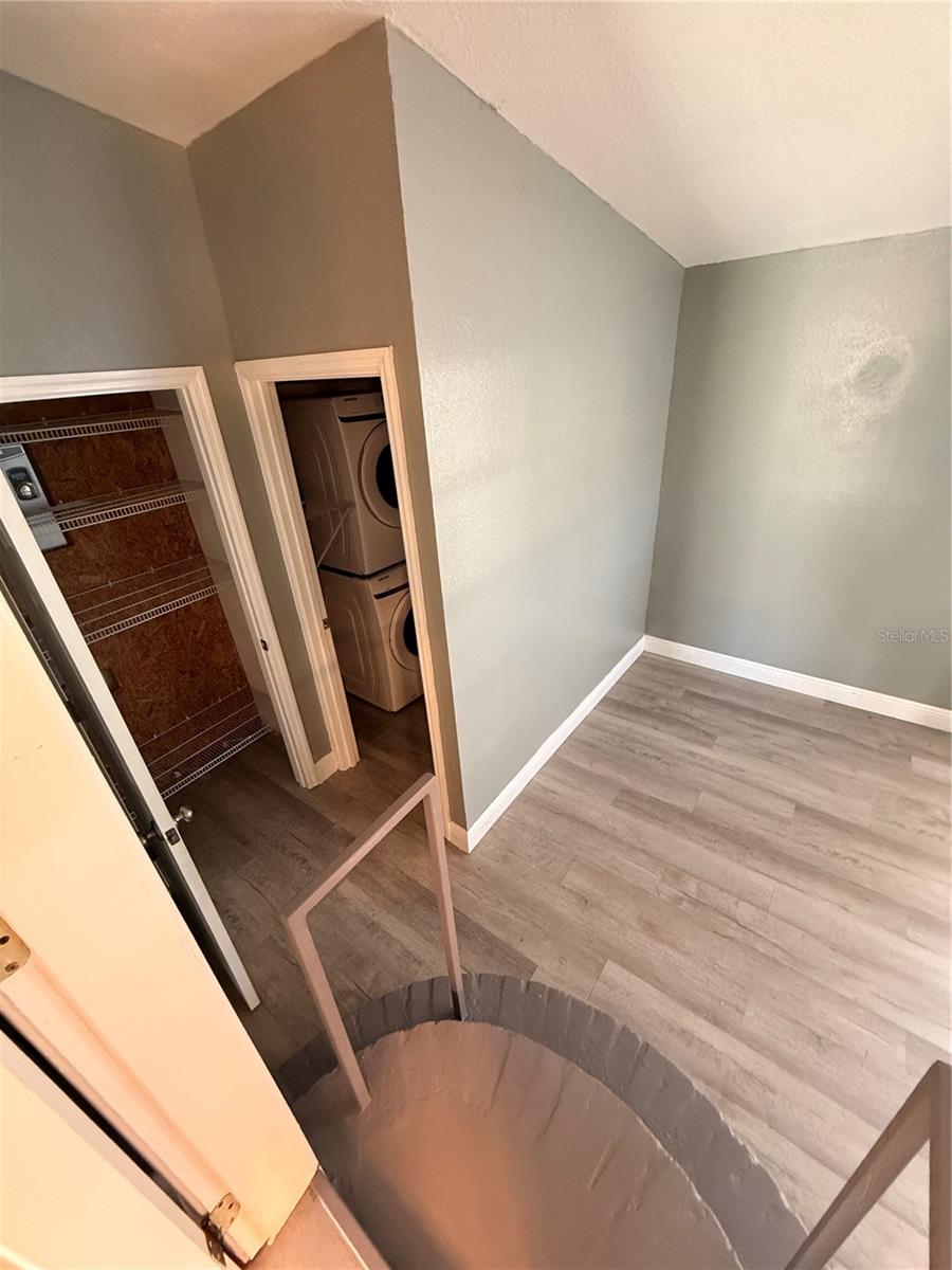 Image 7 of 15 For 1510 Powhatan Avenue 1