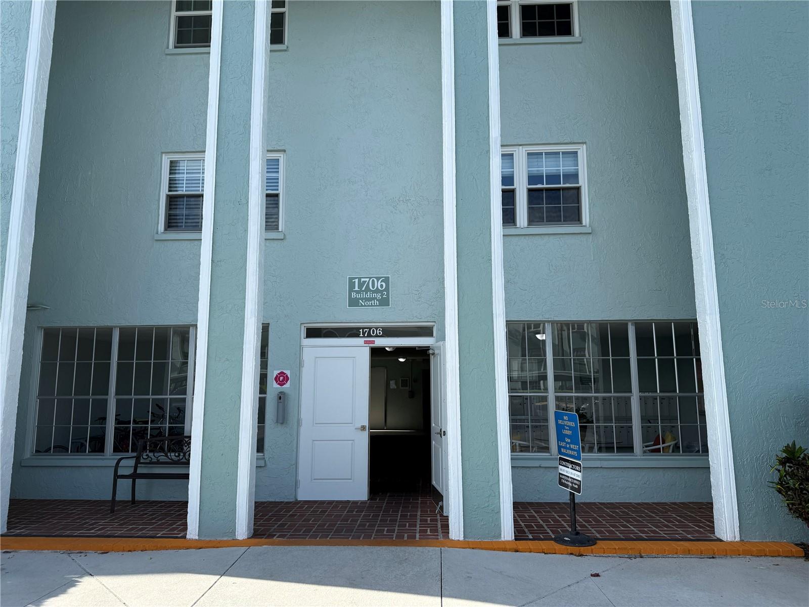 Details for 1706 Belleair Forest Drive 226, BELLEAIR, FL 33756