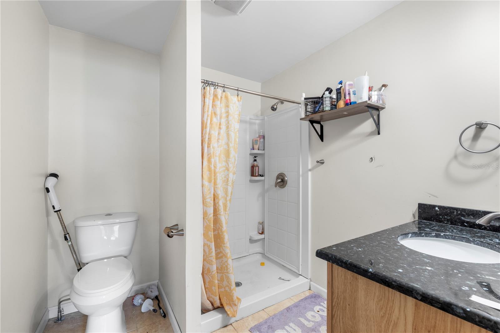 Image 14 of 33 For 3822 Alice Drive