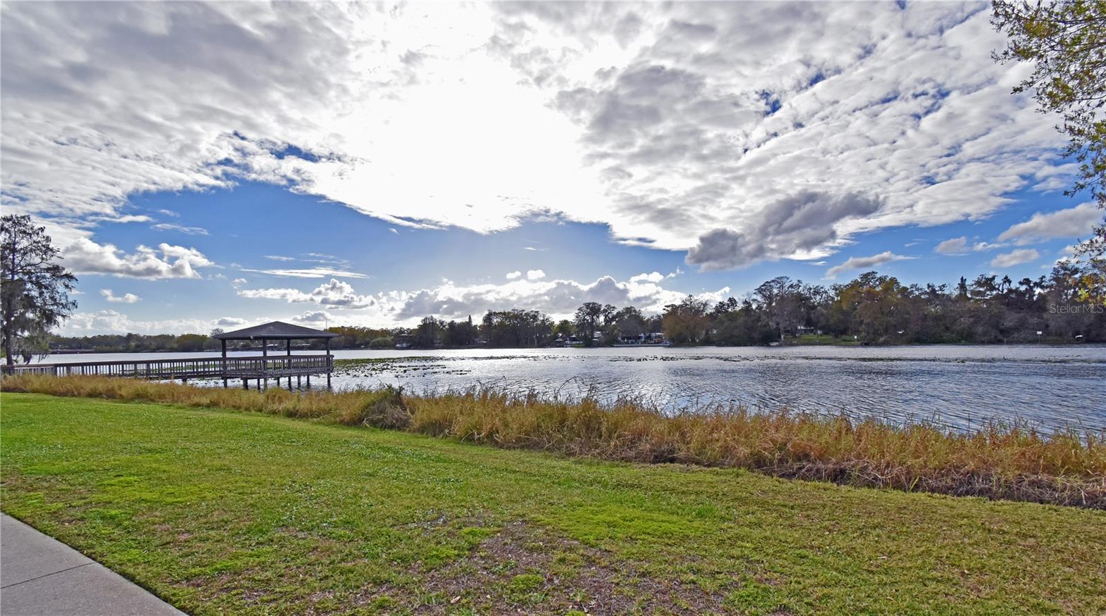 Image 4 of 32 For 4077 Dolphin Drive