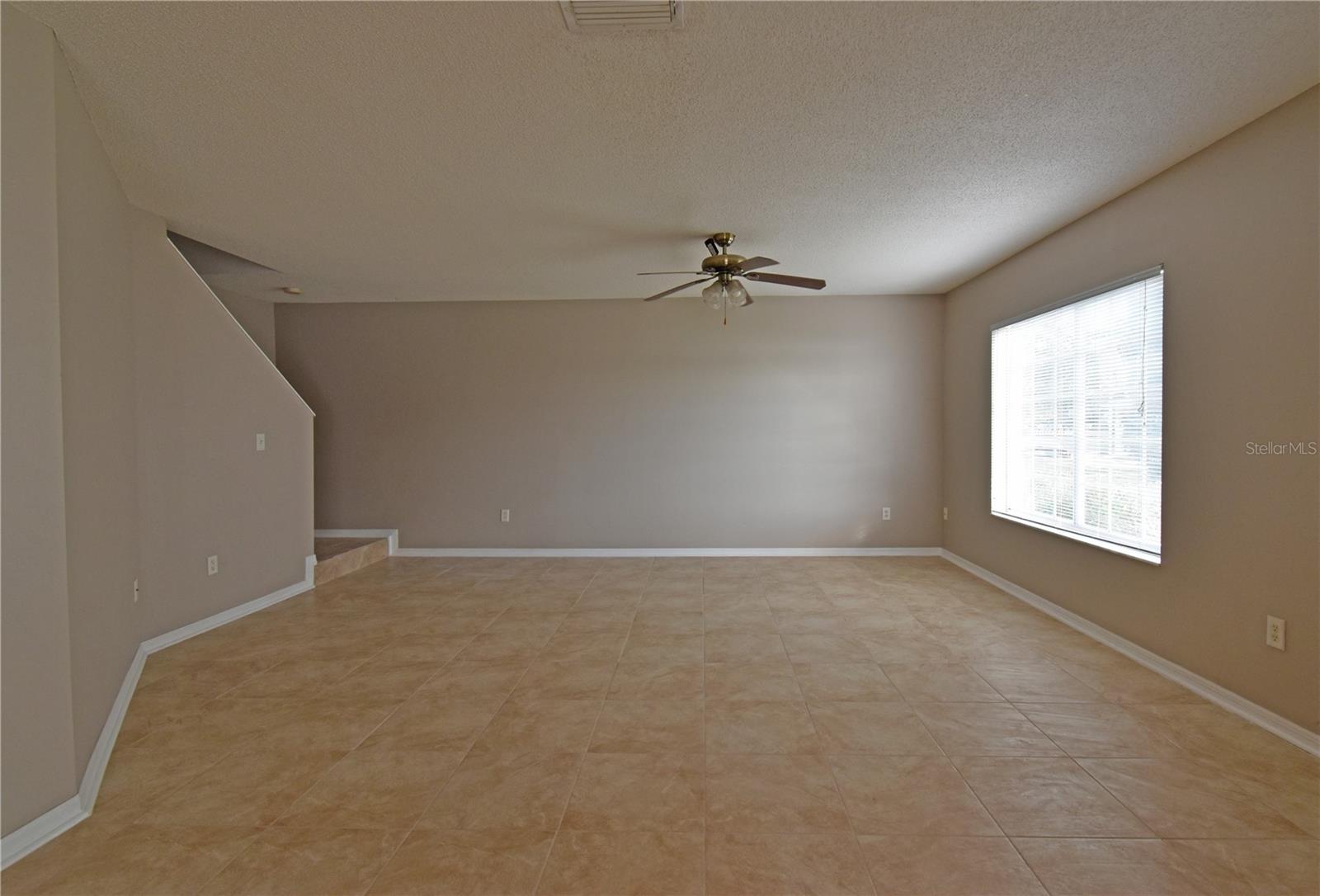 Image 7 of 32 For 4077 Dolphin Drive