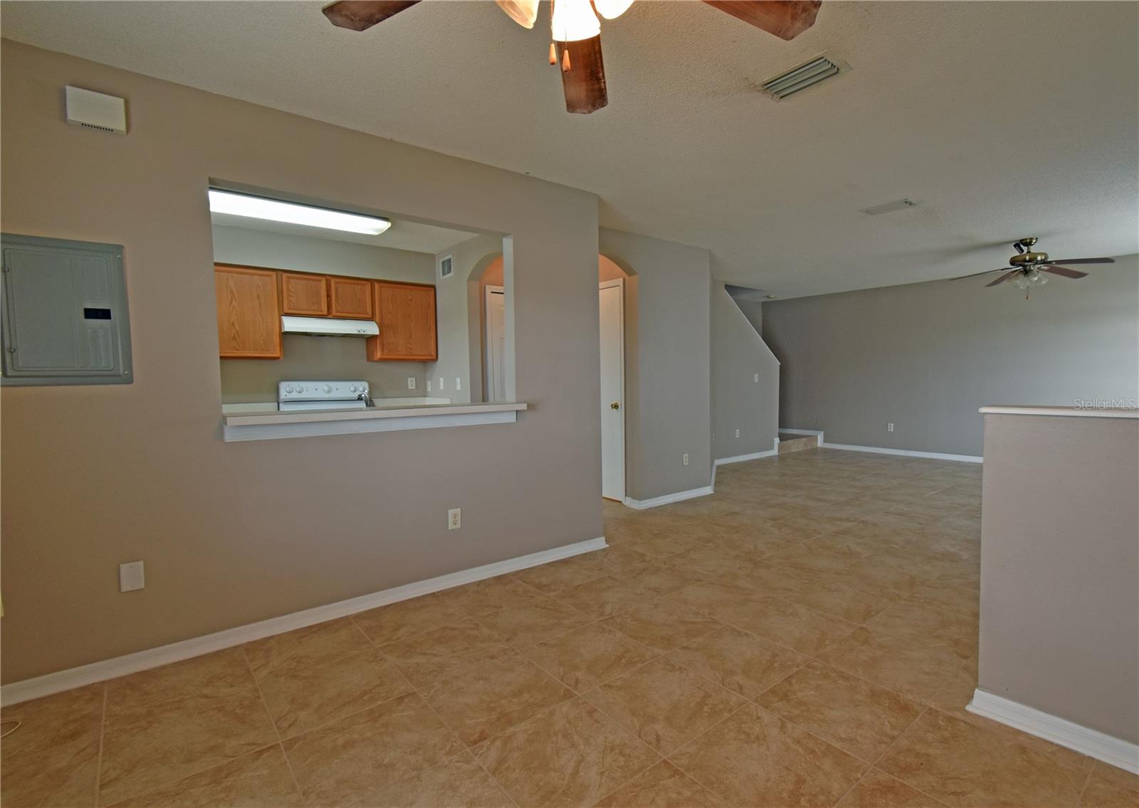 Image 9 of 32 For 4077 Dolphin Drive