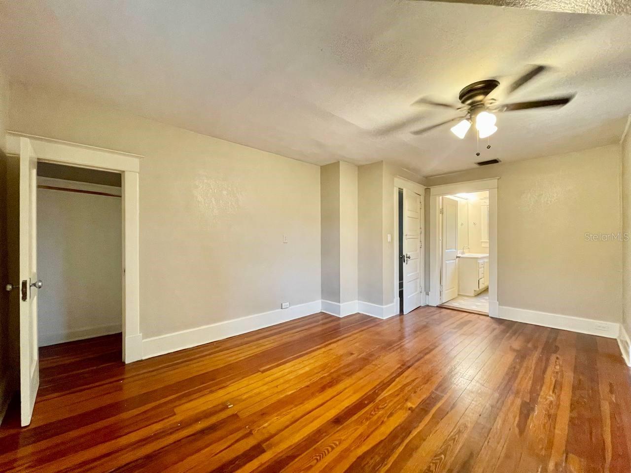 Image 18 of 32 For 557 6th Avenue N